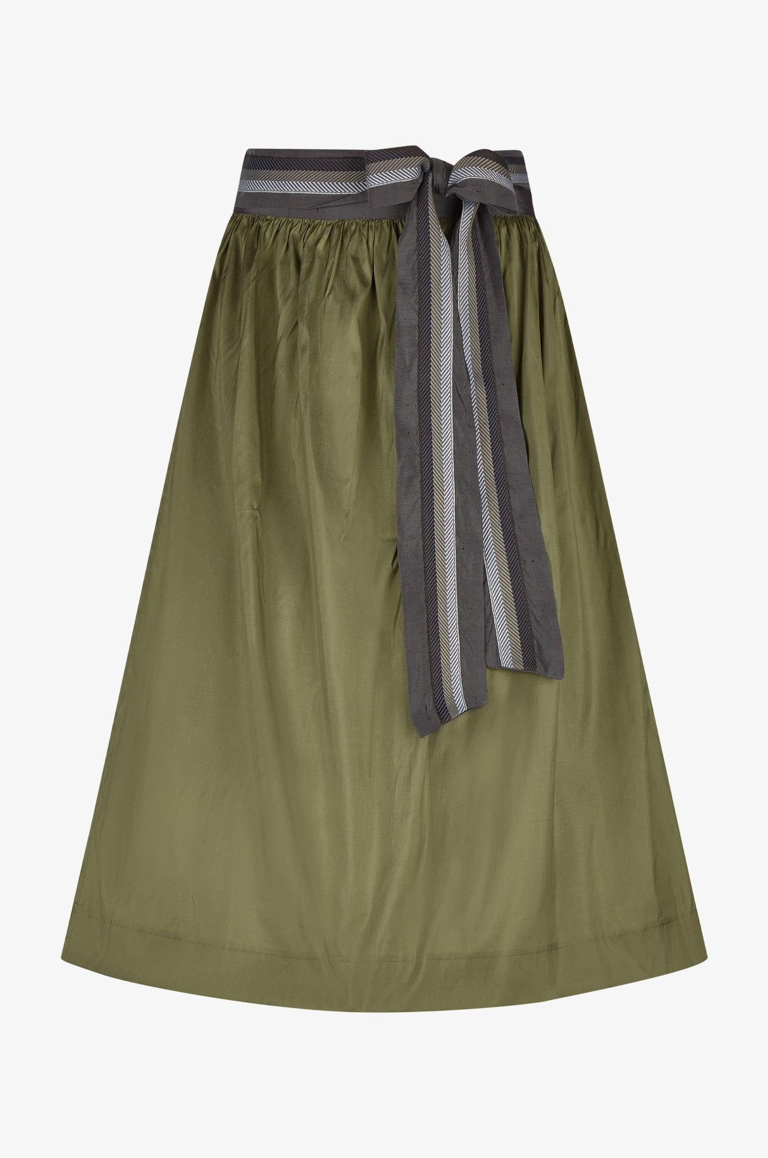 Seidenschürze in Olive mit gemustertem Band - TRACHT À PORTER