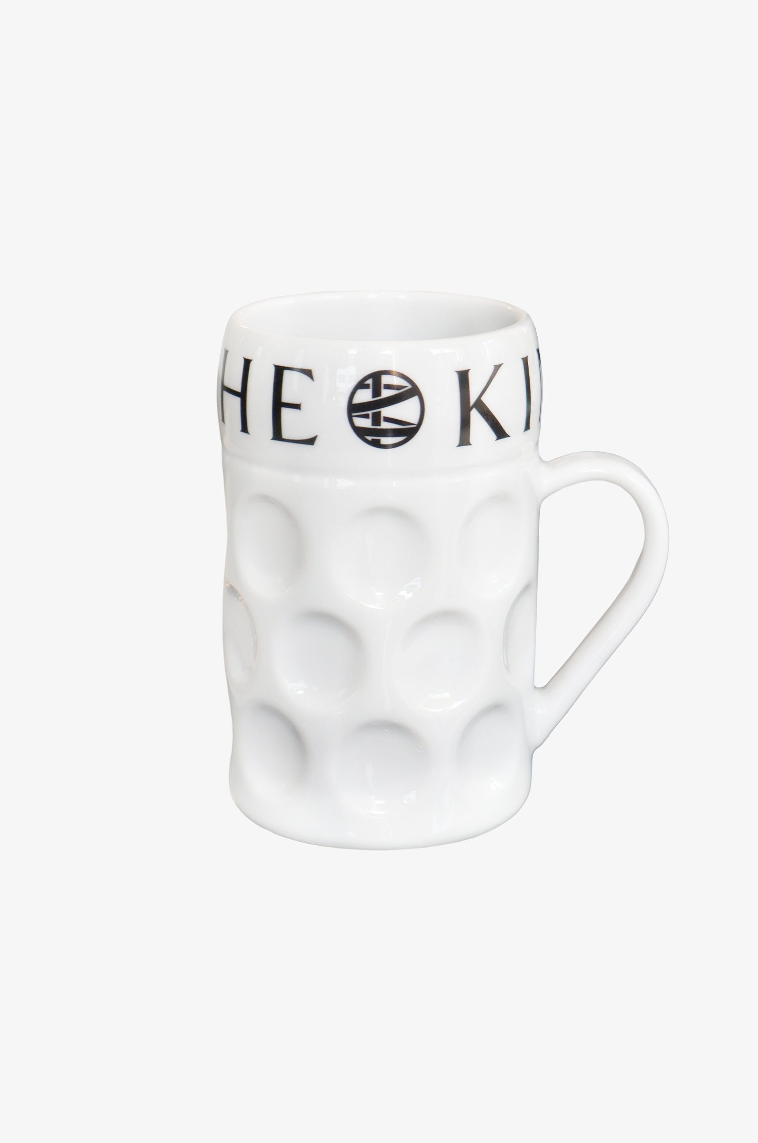 Kinga Mathe Champagnerkrug mit Logo