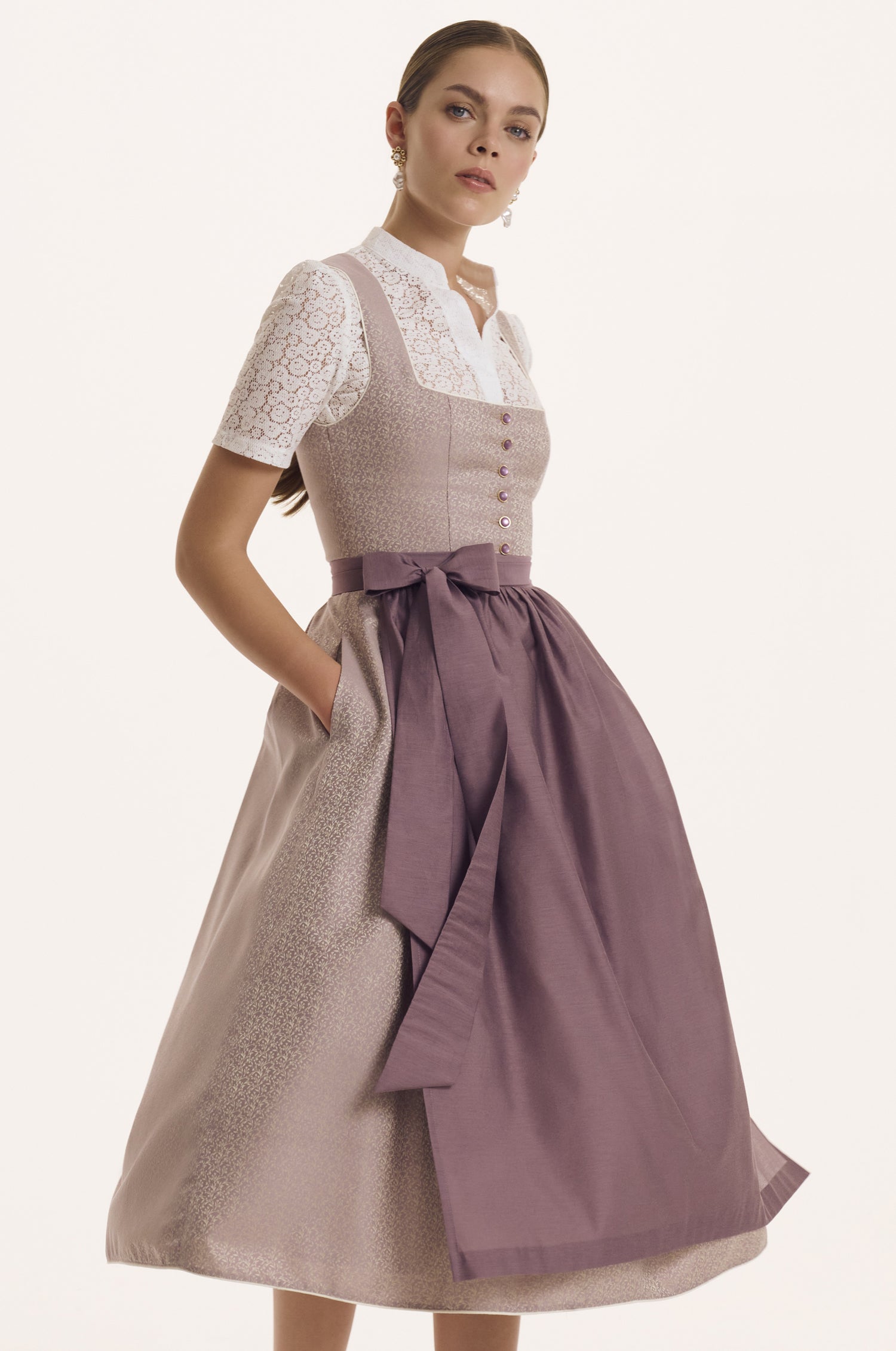 Dirndl Elisabeth in Flieder