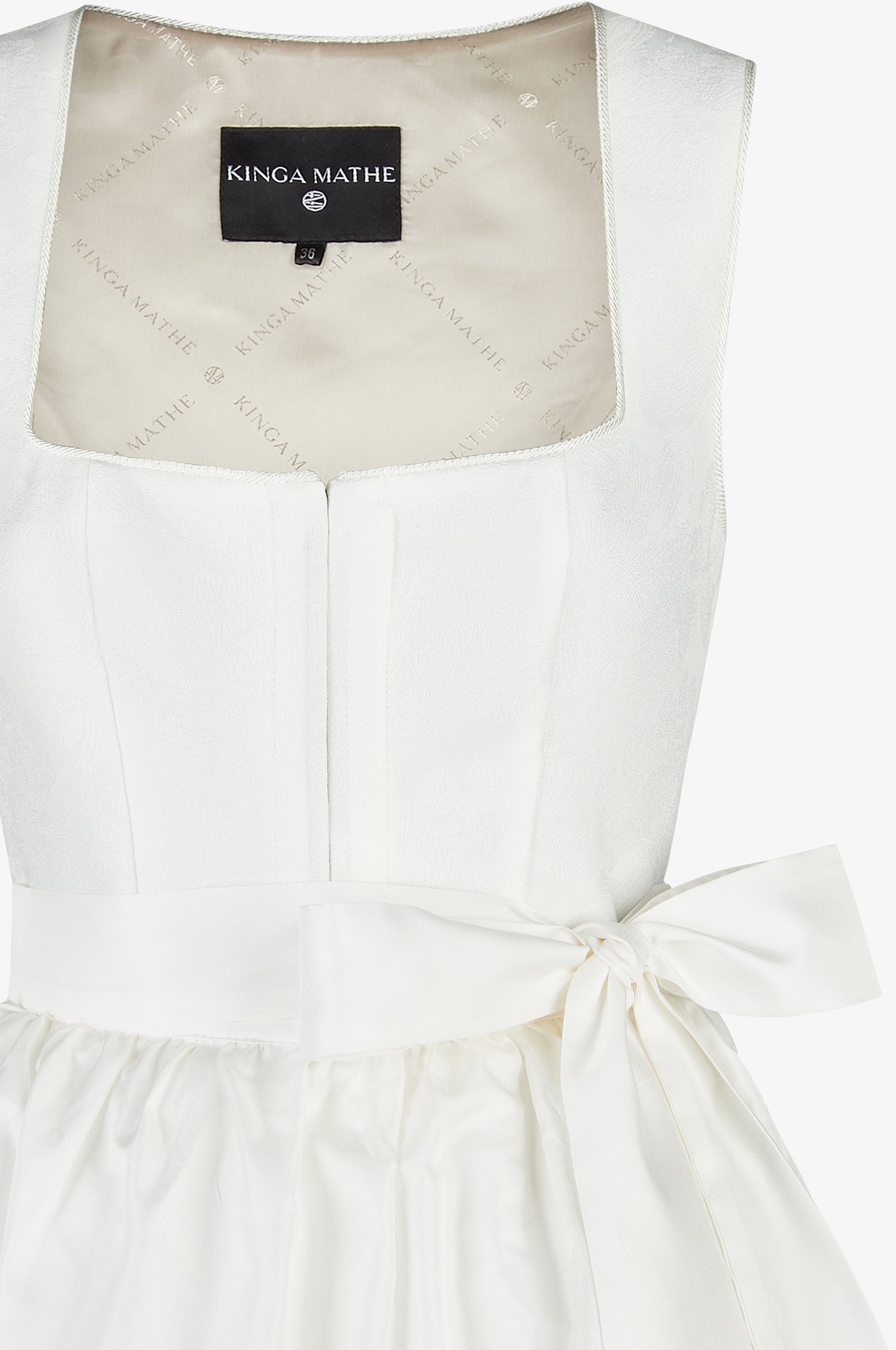 Dirndl Patras in Weiß