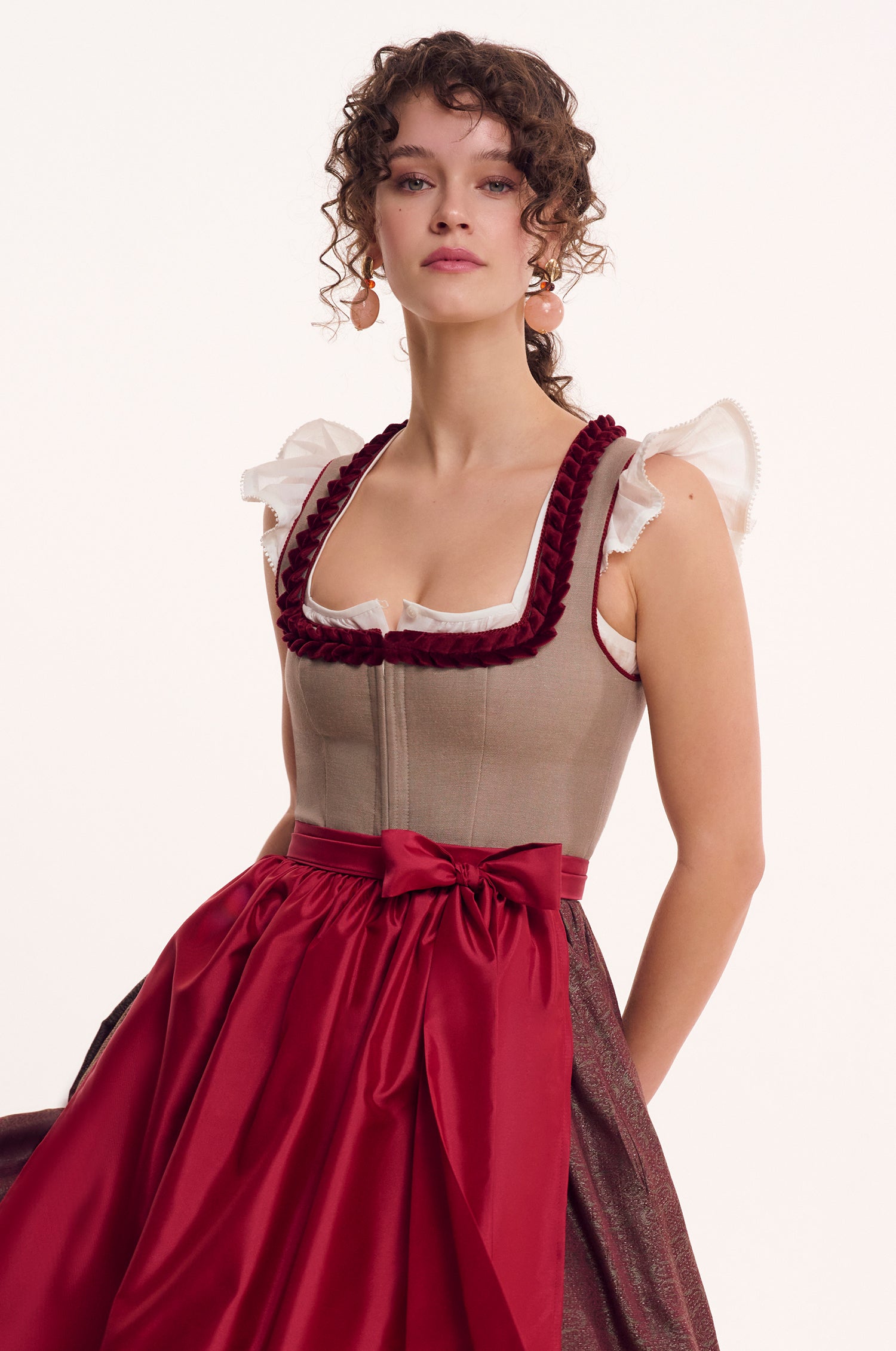 Dirndlbluse Loki in Weiß