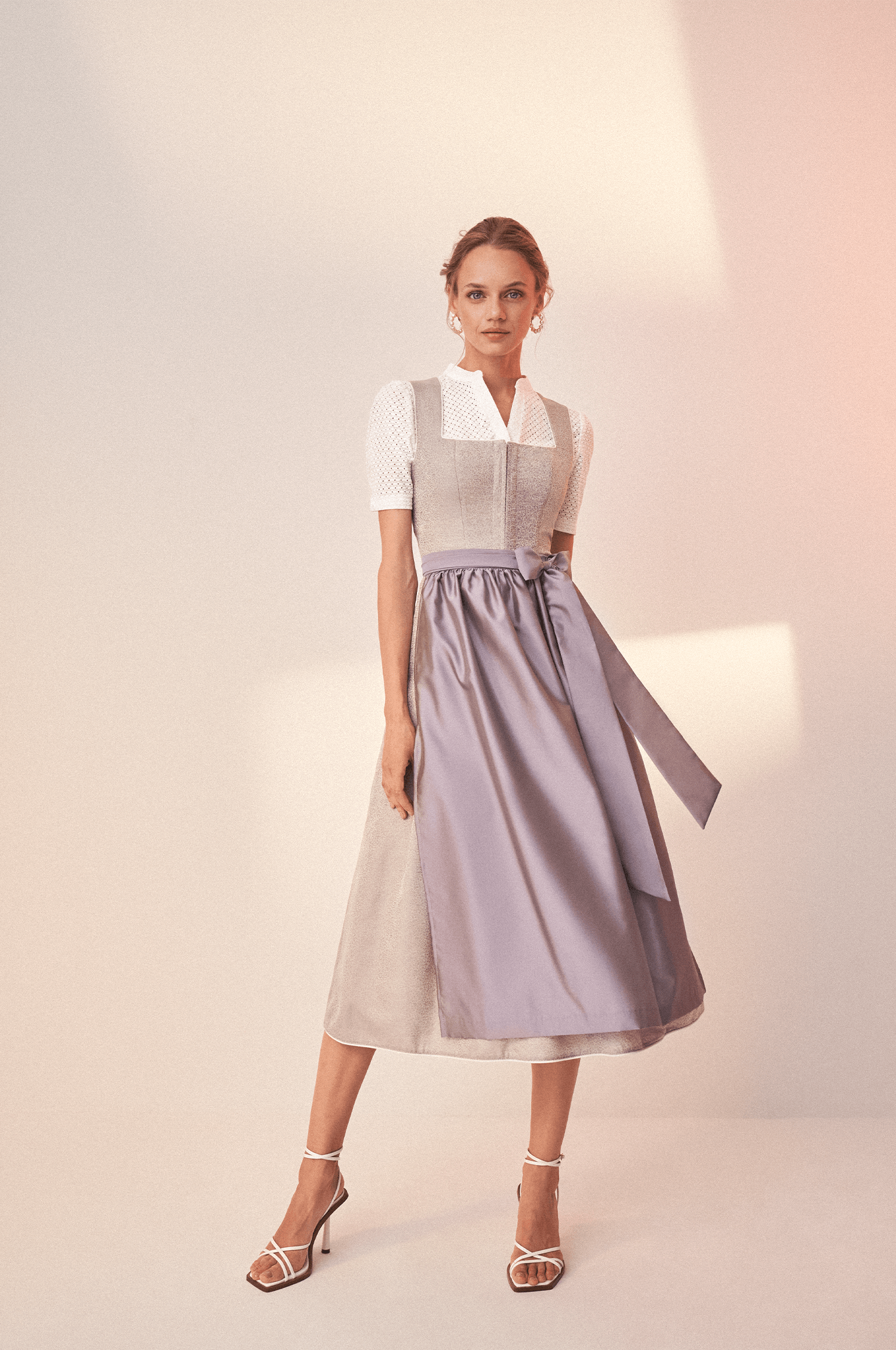 Dirndl Alexis in Flieder