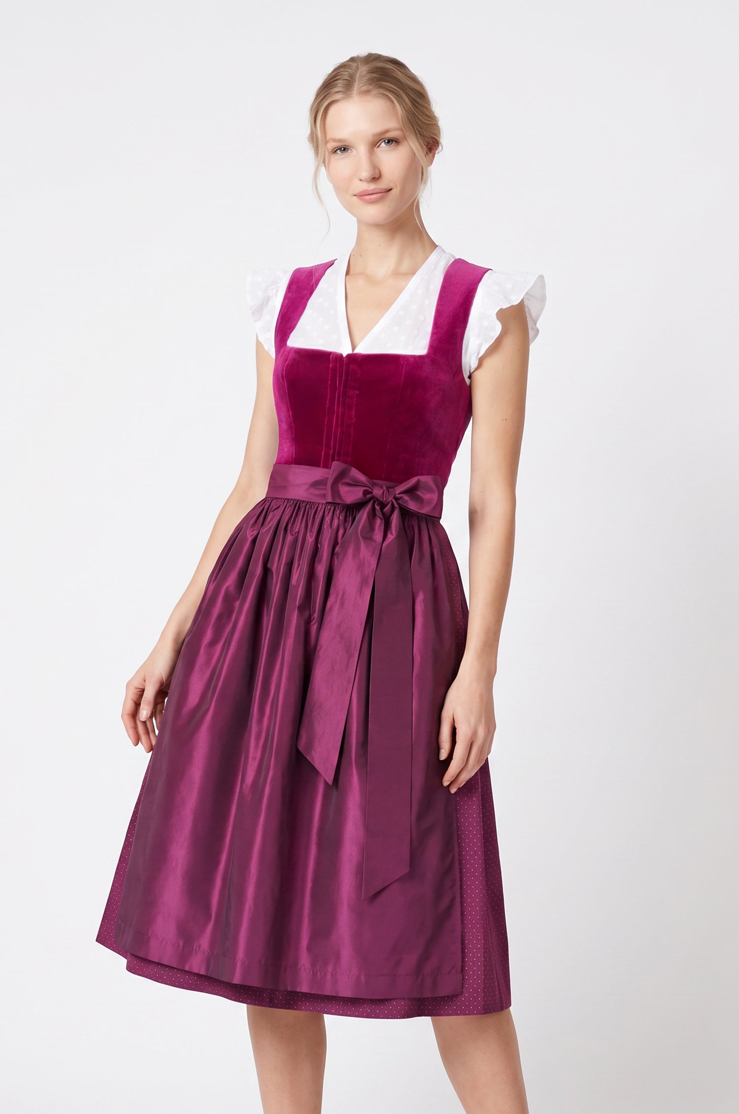 Dirndl Alice in Fuchsia IN ZWEI LÄNGEN