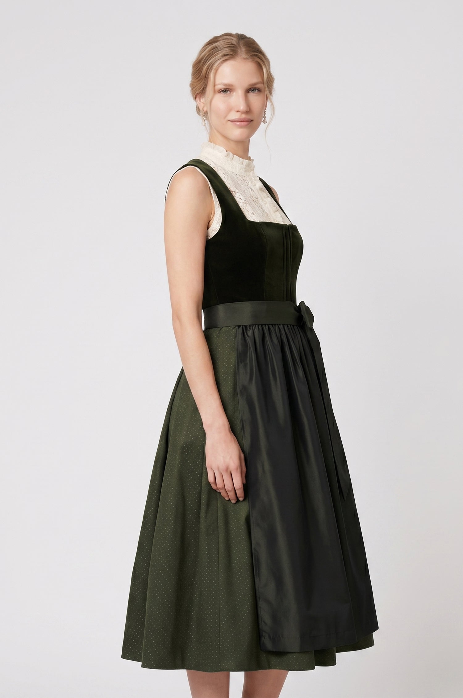Dirndl Alice in Olive in 2 Längen