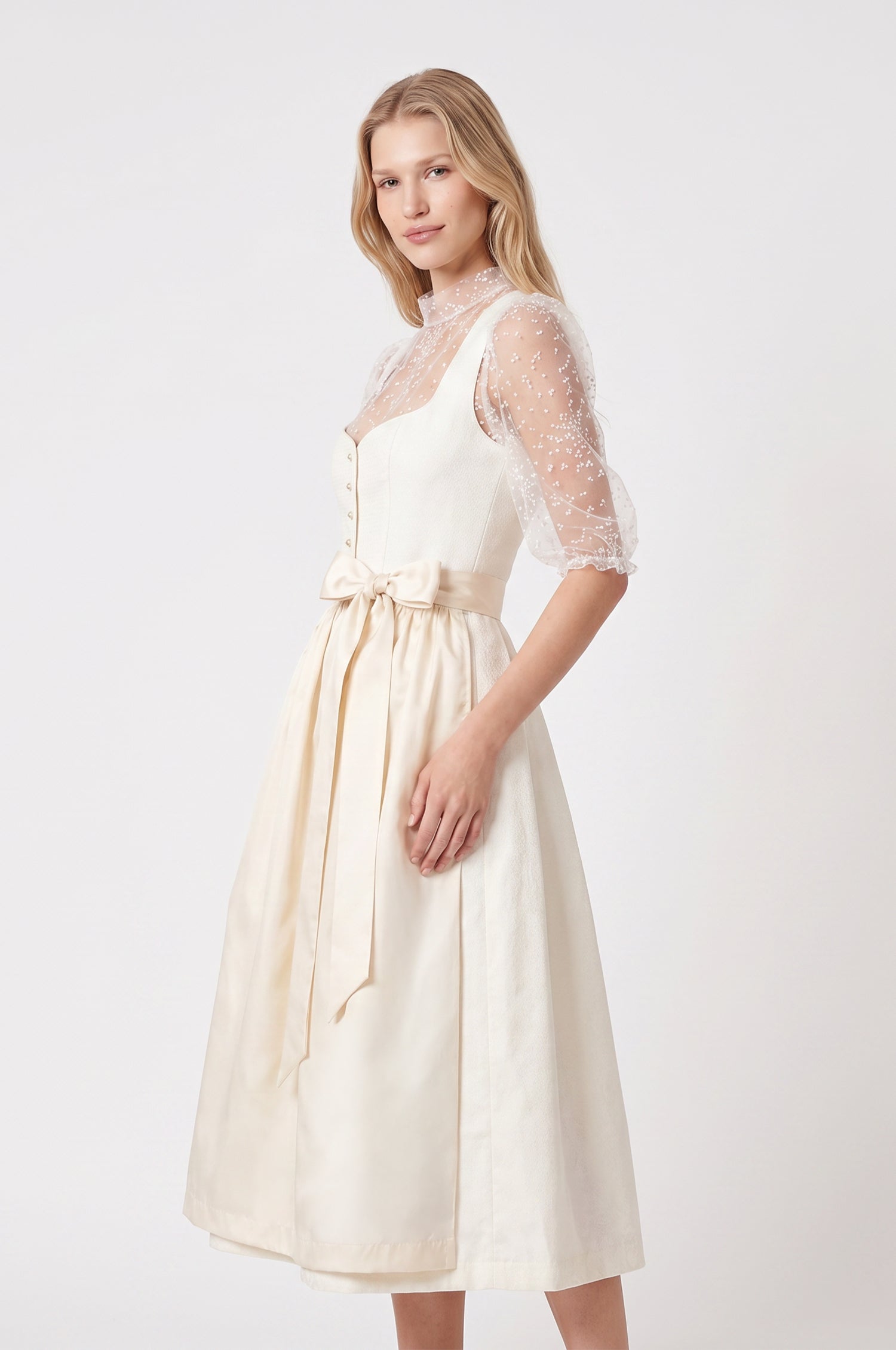 Dirndl Eloise in Ivory