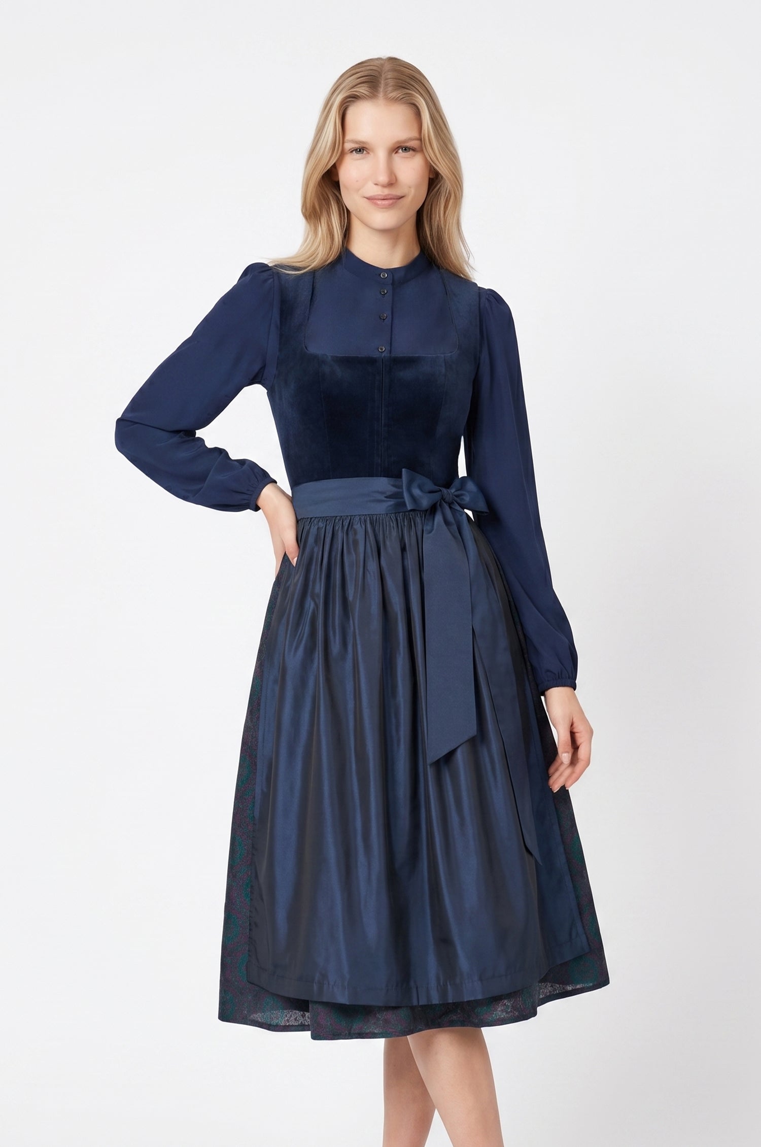 Dirndl Emilia in Nachtblau