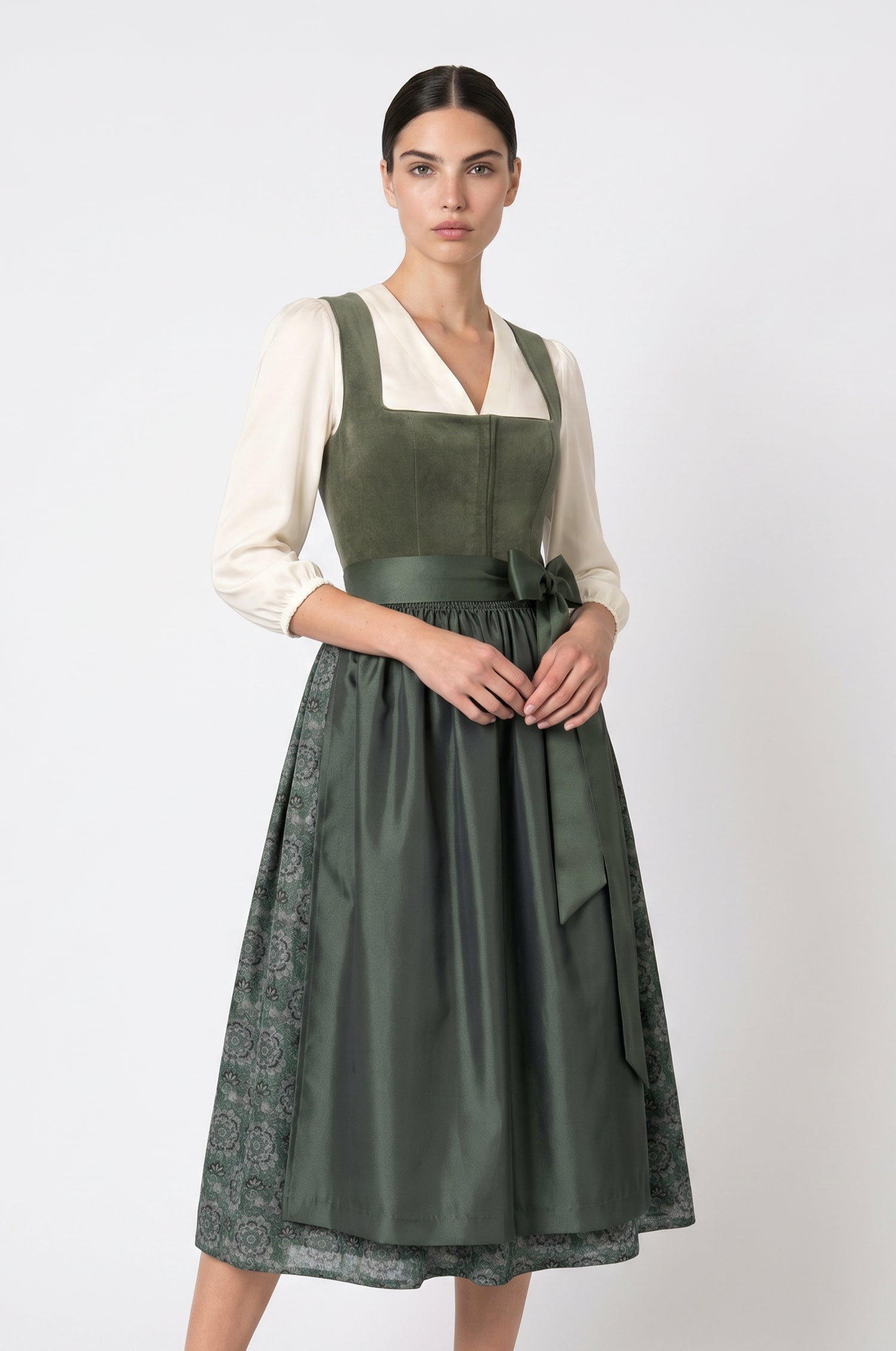 Dirndl Emilia in Olive