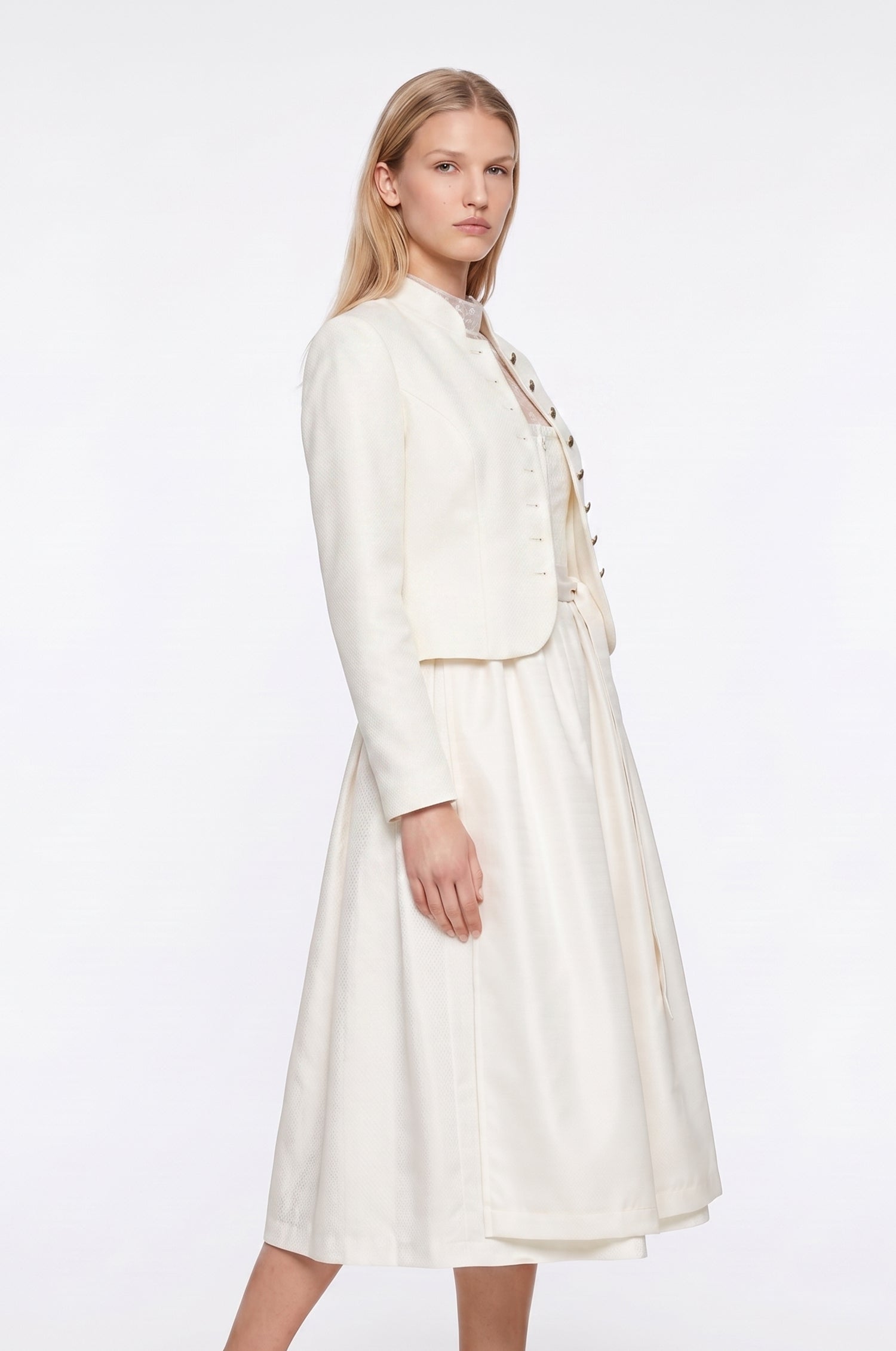 Dirndl Eni in Weiß