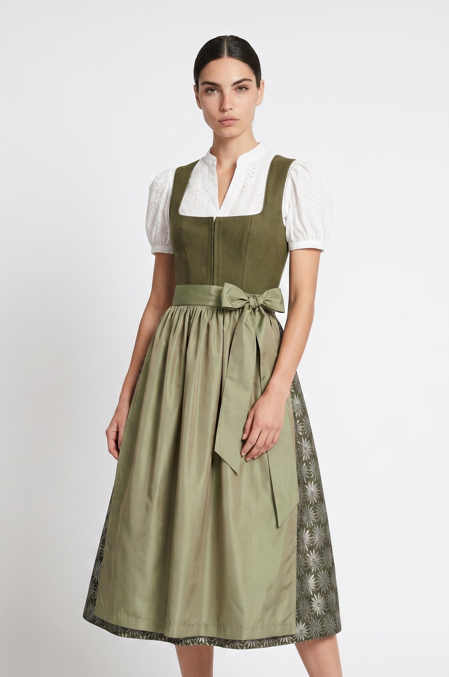 Dirndl Ida in Olive