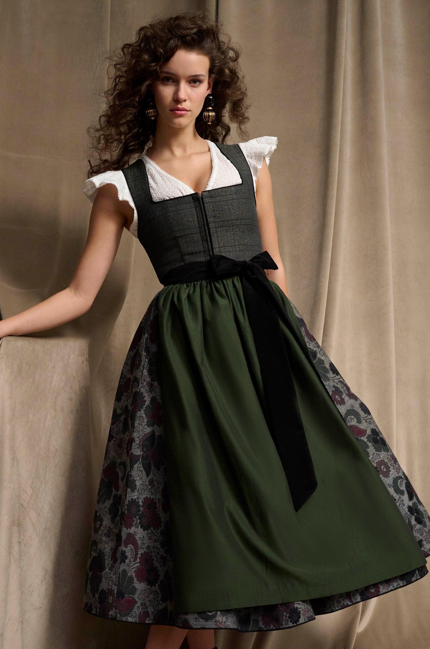 Dirndl Lausanne in Olive - TRACHT À PORTER