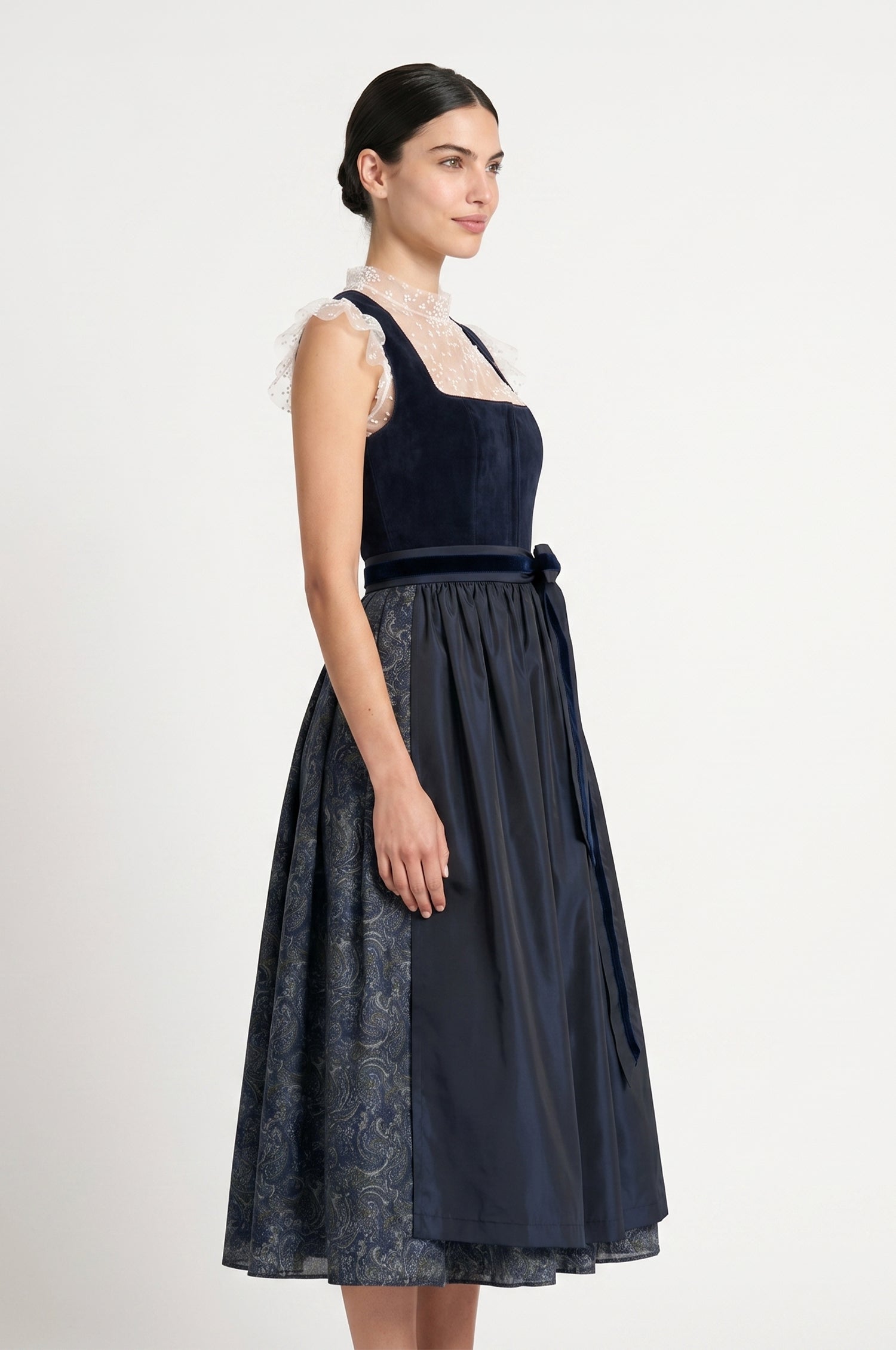 Lederdirndl Maliano in Nachtblau