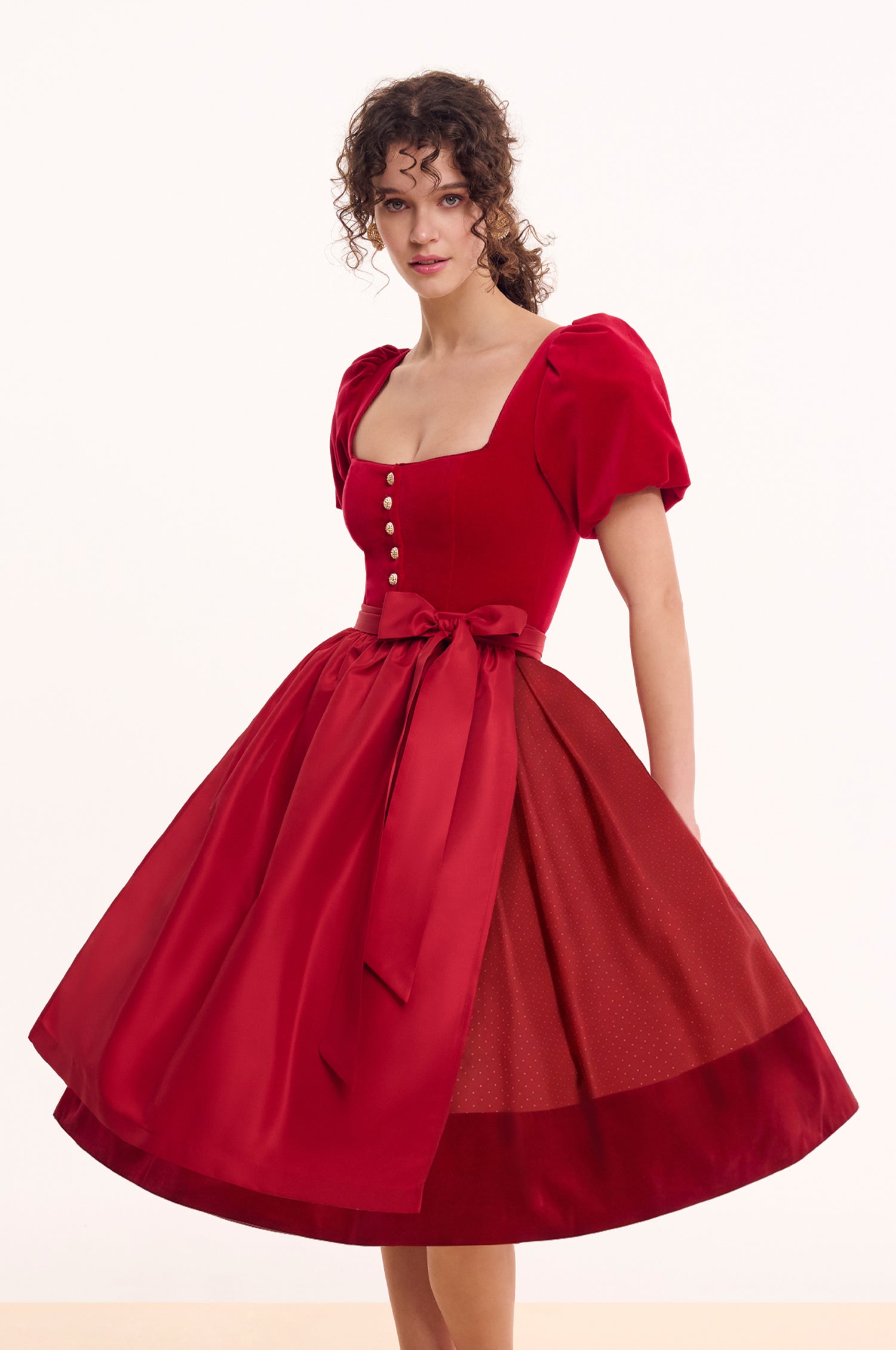 Dirndl Minori in Rot