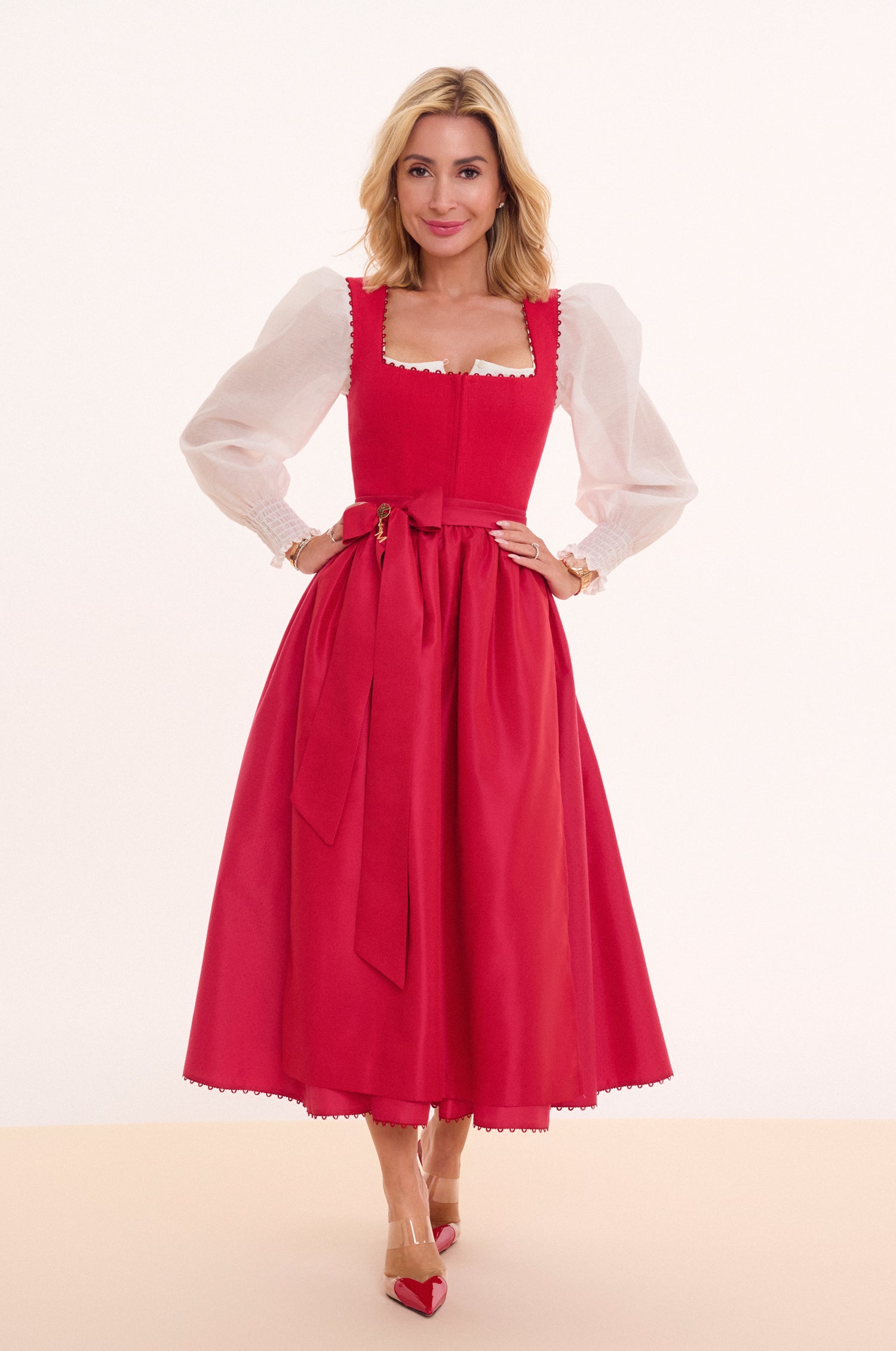 Dirndl München in Rot