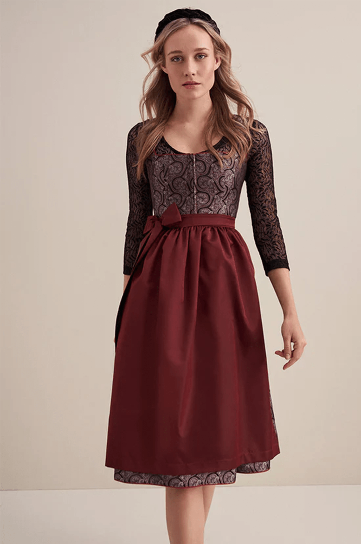 Dirndl Nadine in Bordeaux