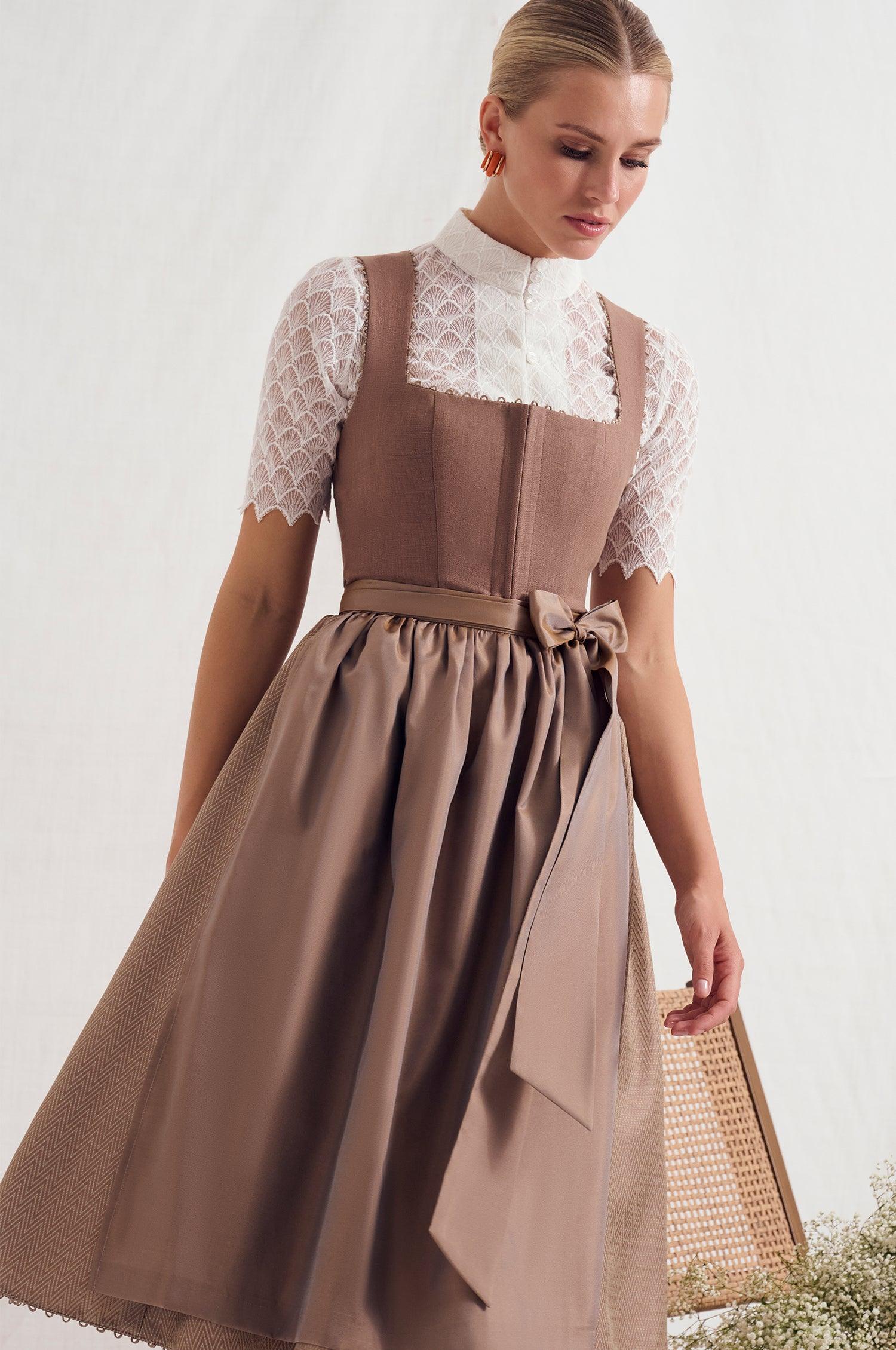 Dirndl Pavia in Nougat - TRACHT À PORTER