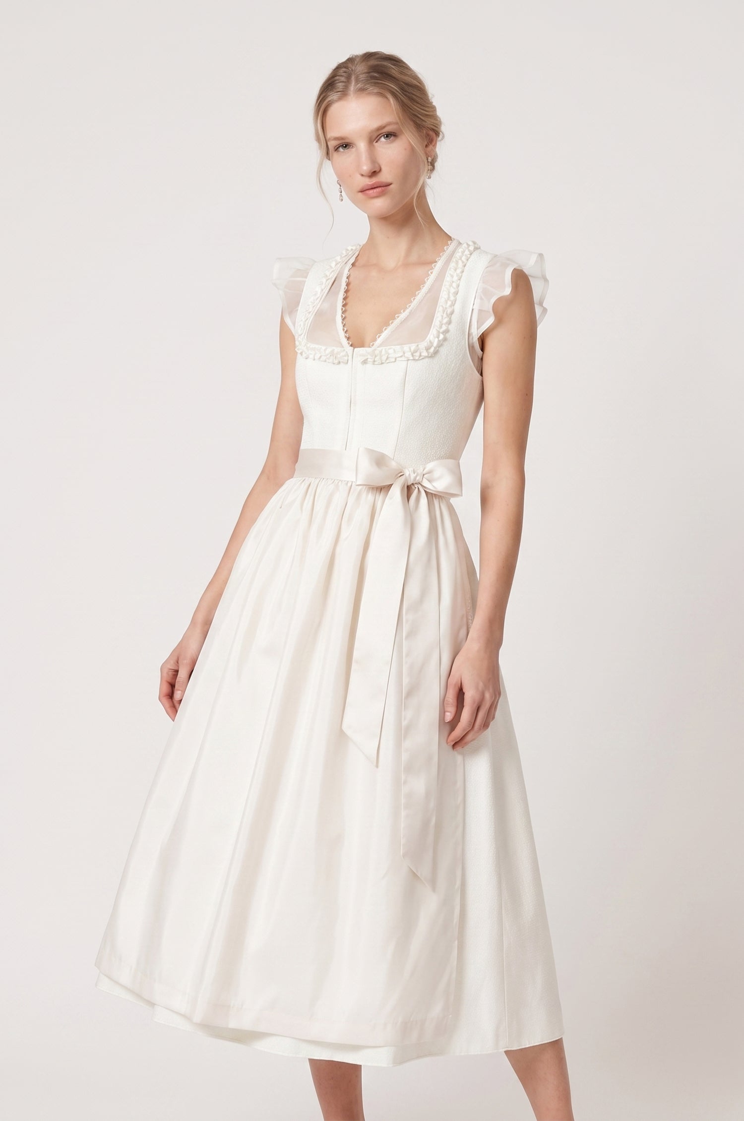 Dirndl Salerno in Ivory