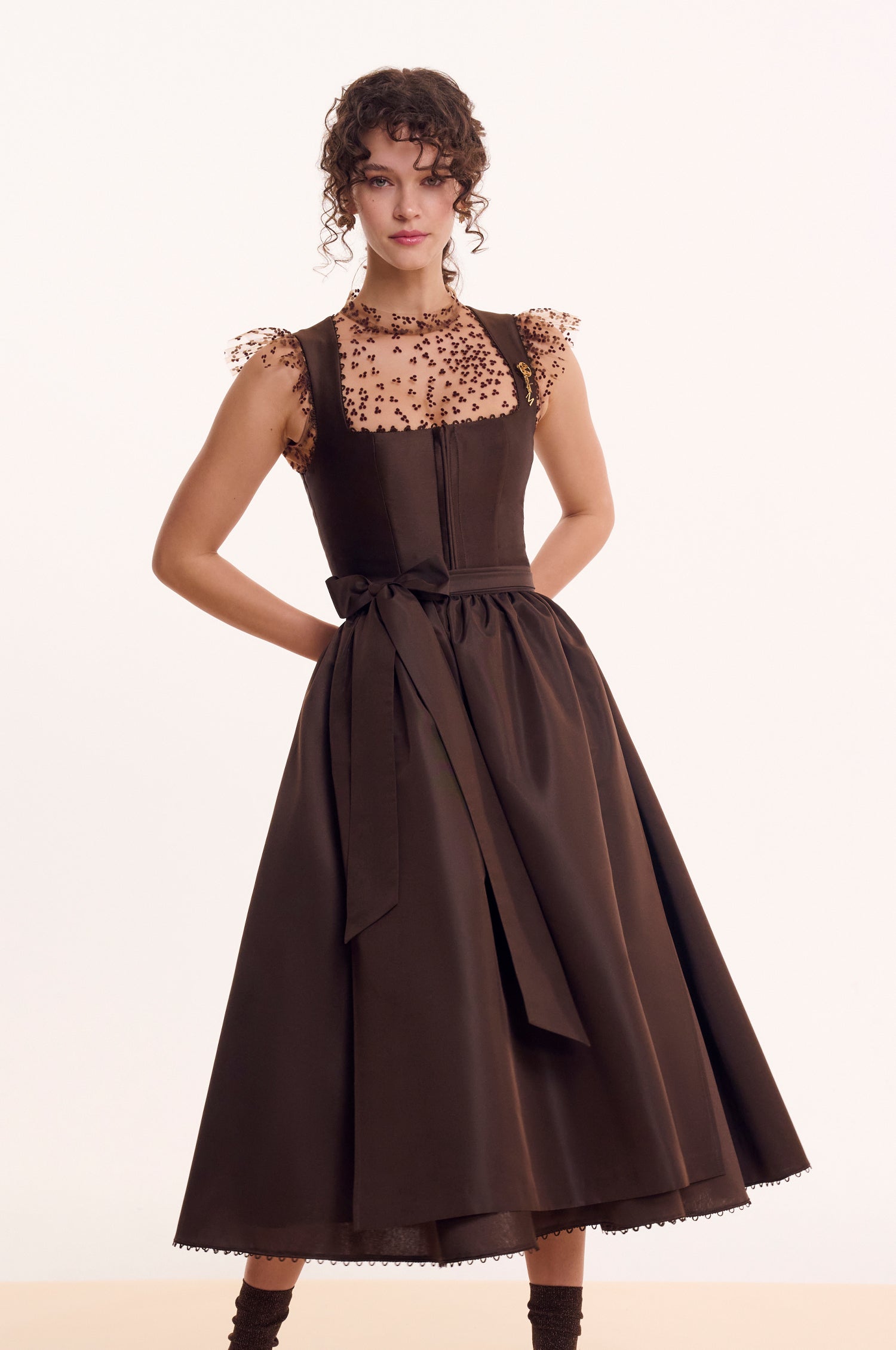 Kinga Mathe Set in Mocca