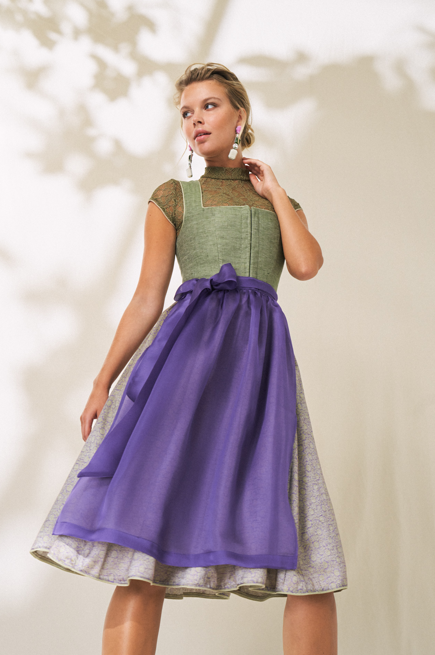 Dirndl Alcamo in Moos
