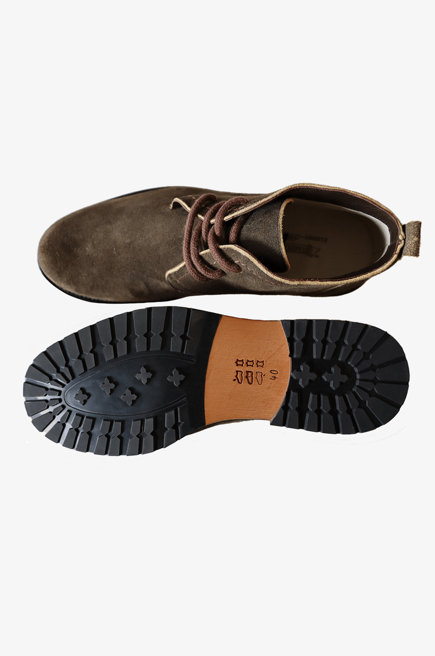 Veloursleder Trachtenschuhe in Olive - TRACHT À PORTER