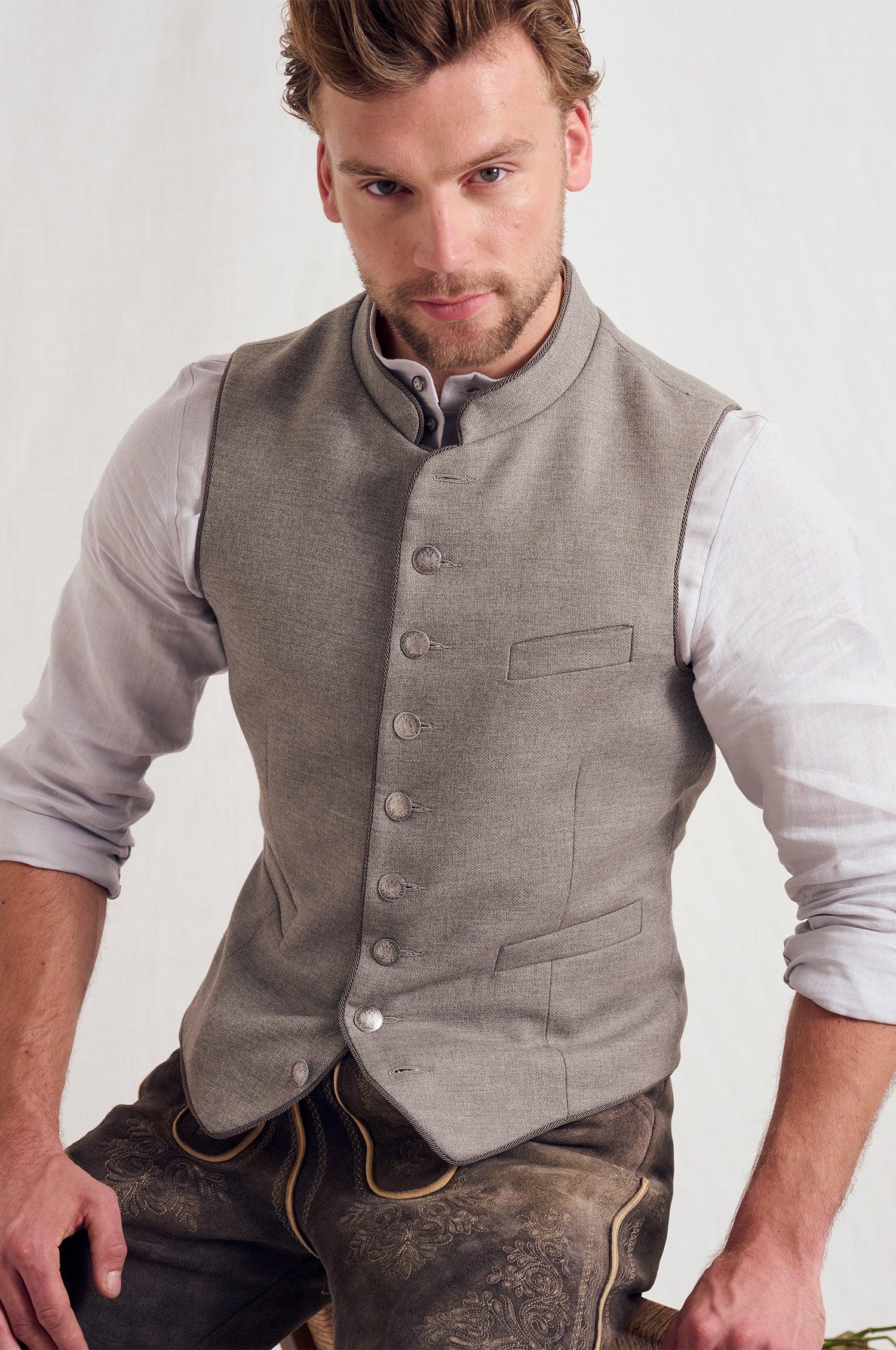 Leinen Trachtenweste Nick in Taupe - TRACHT À PORTER