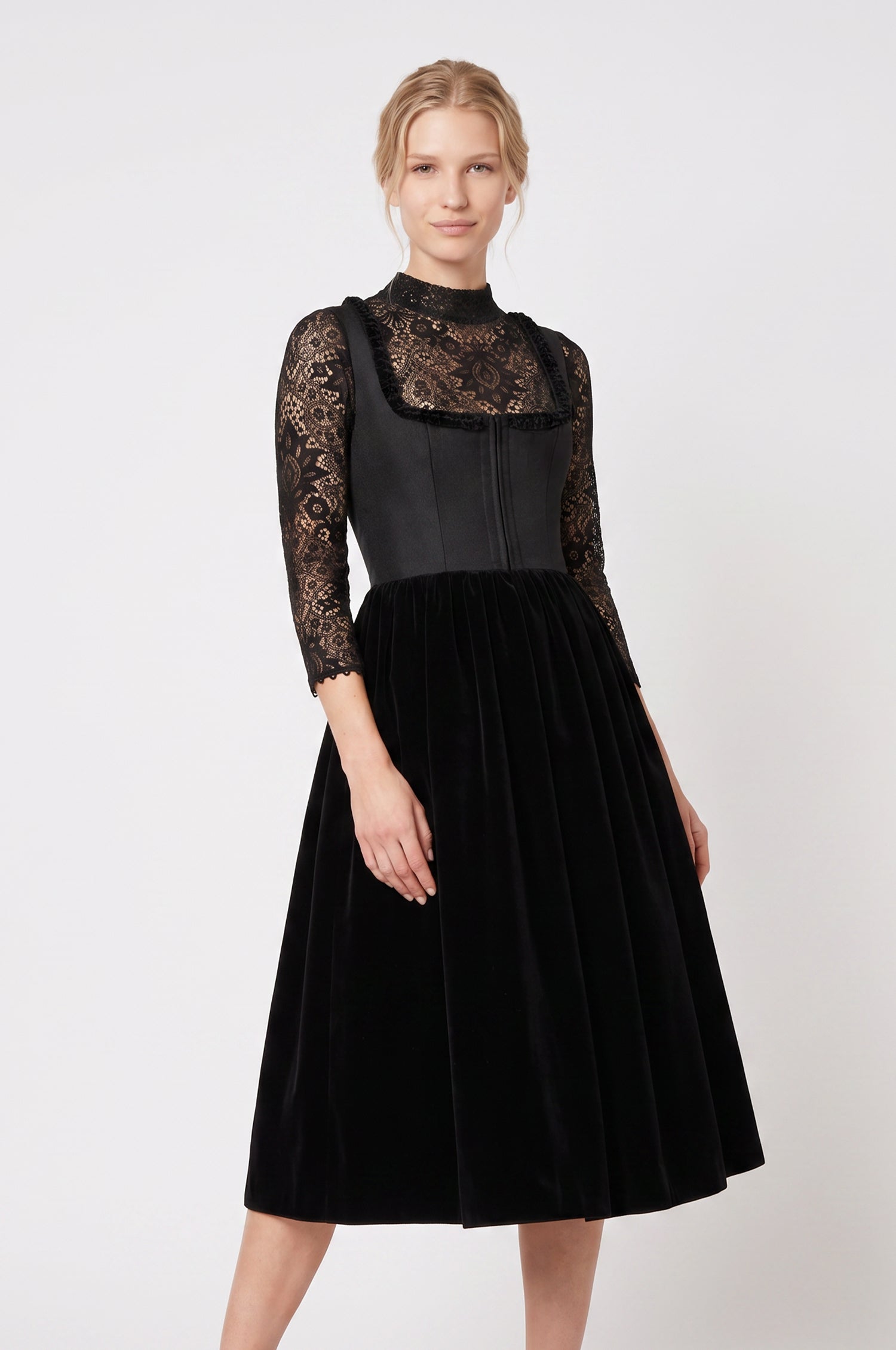 Dirndl Zadar in Schwarz