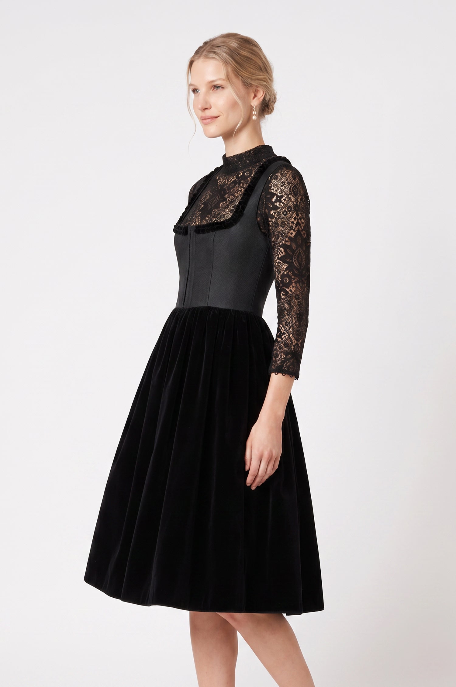 Dirndl Zadar in Schwarz