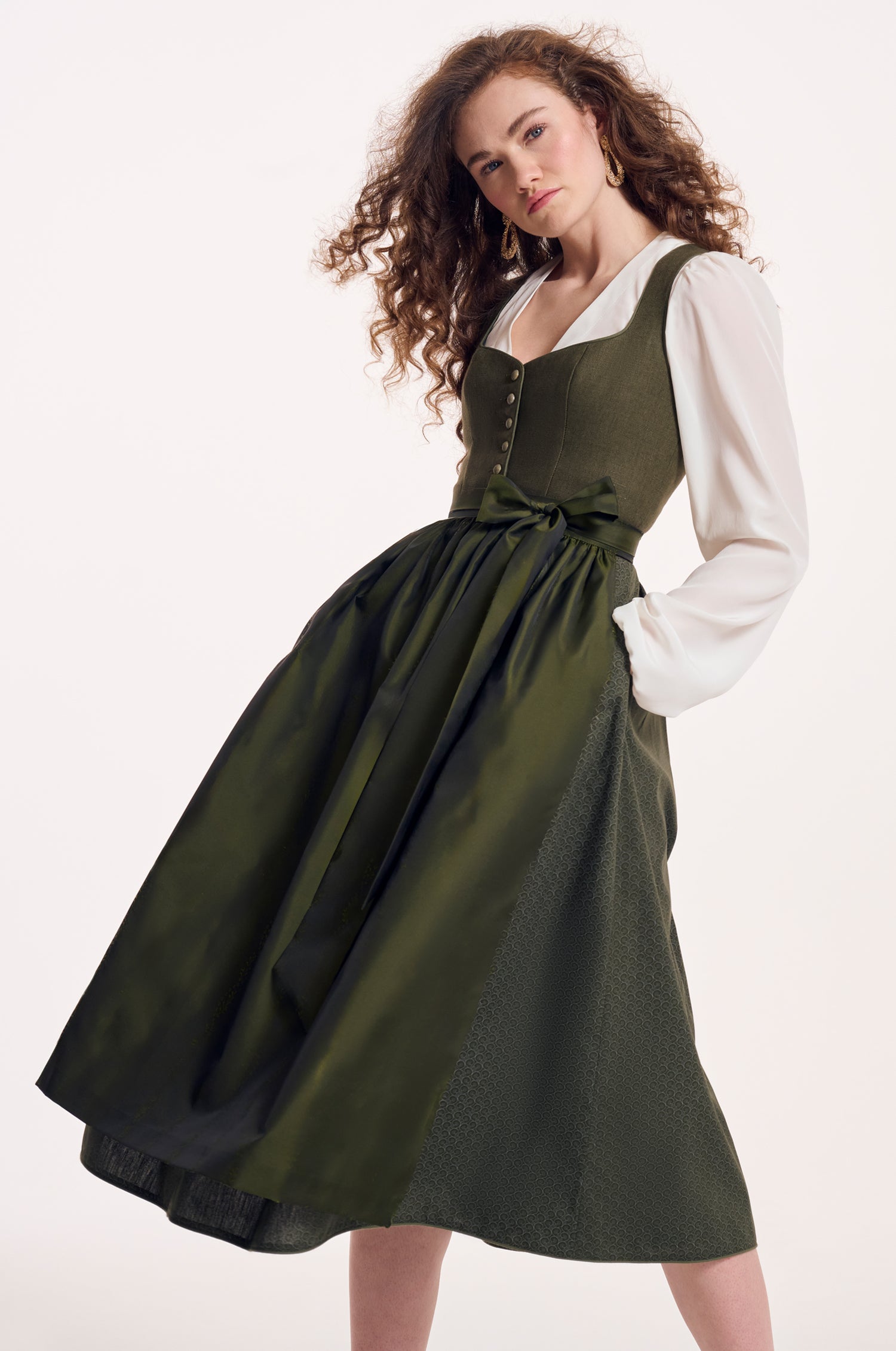 Dirndl Nora in Olive