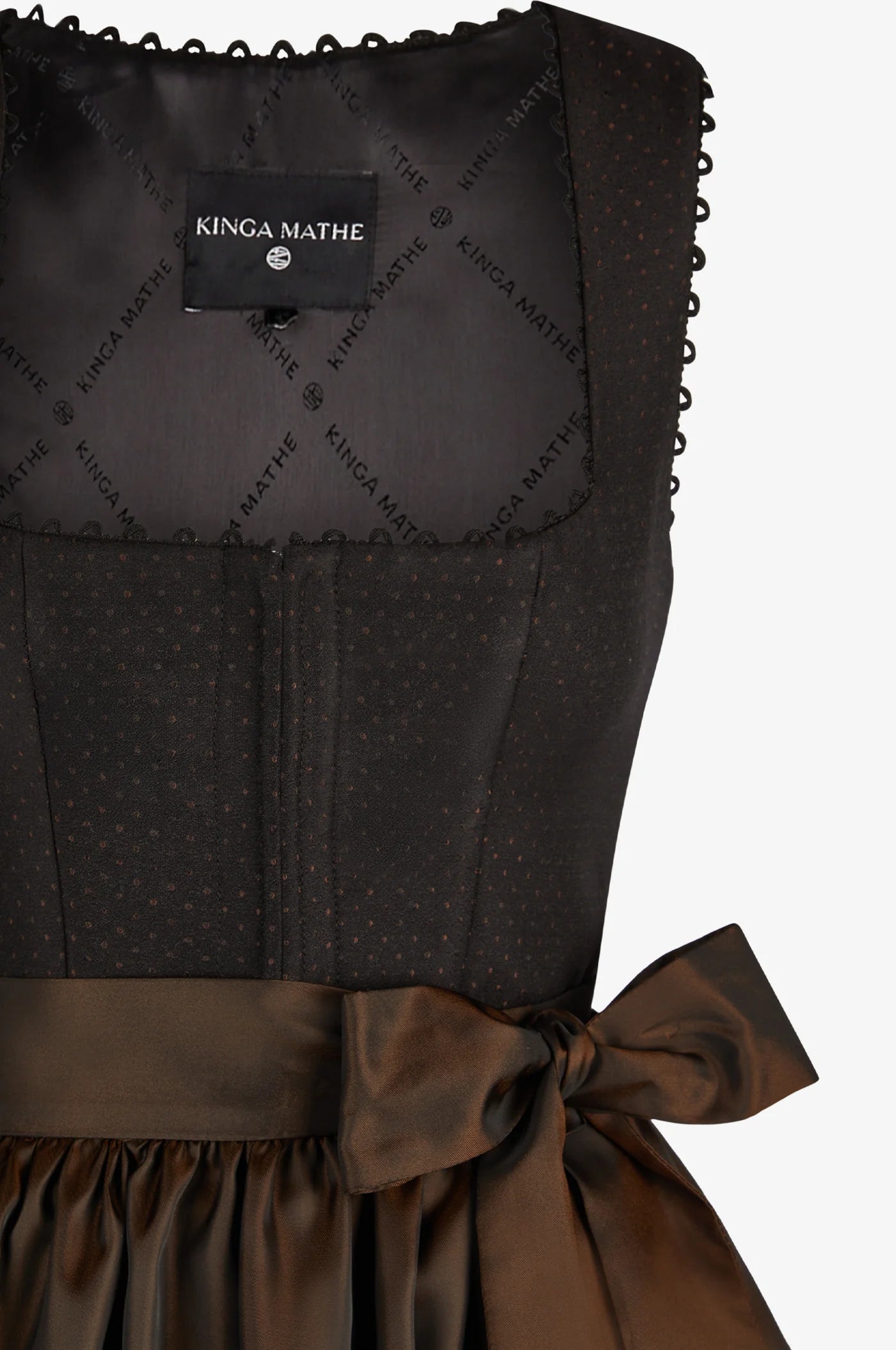 Dirndl Tirana in Schwarz