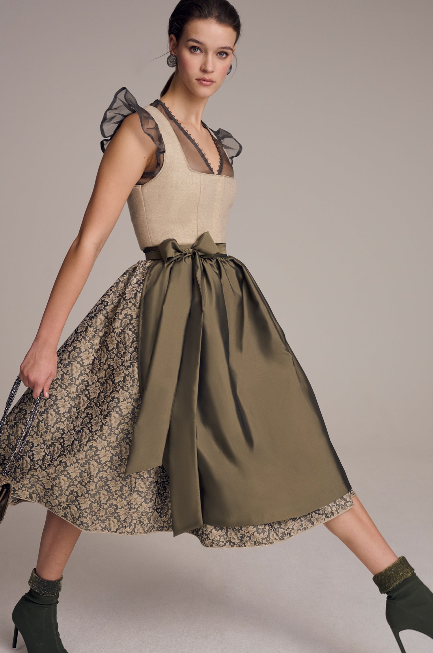 Dirndl Parma in Sand