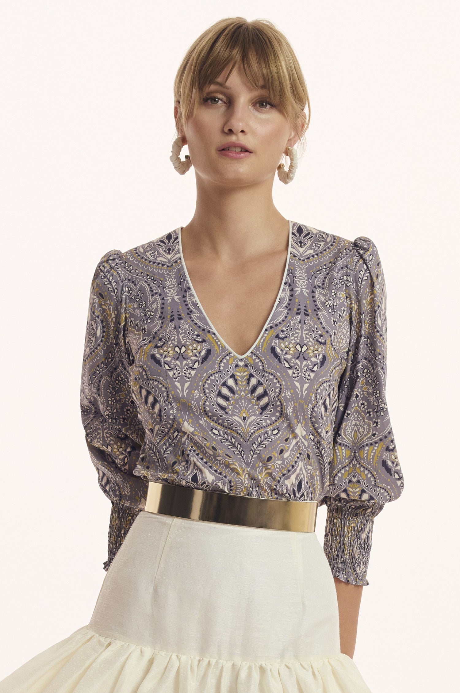 Bluse Aura in Taubenblau