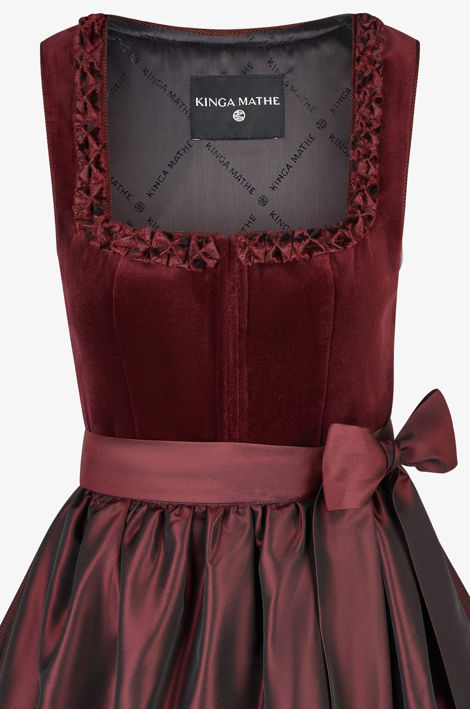 Dirndl Diamante in Burgundy