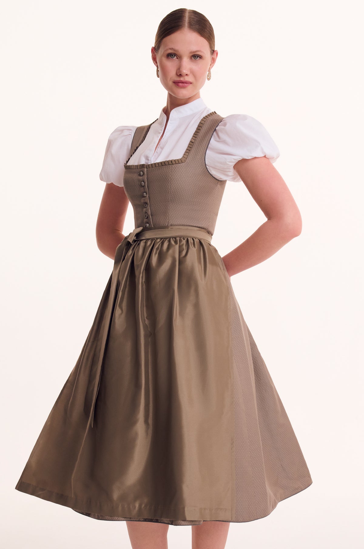 Dirndl Iva in Taupe
