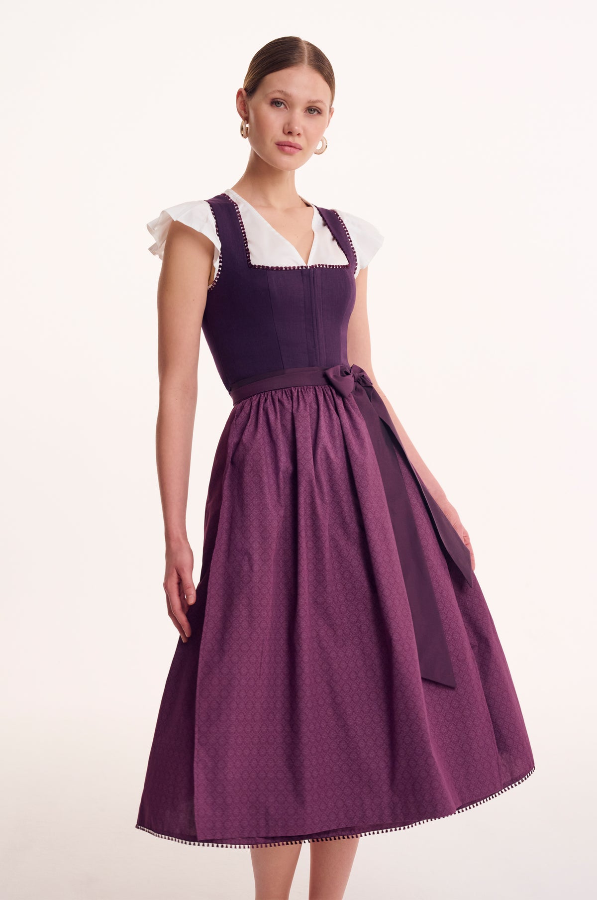 Dirndl Alea in Aubergine