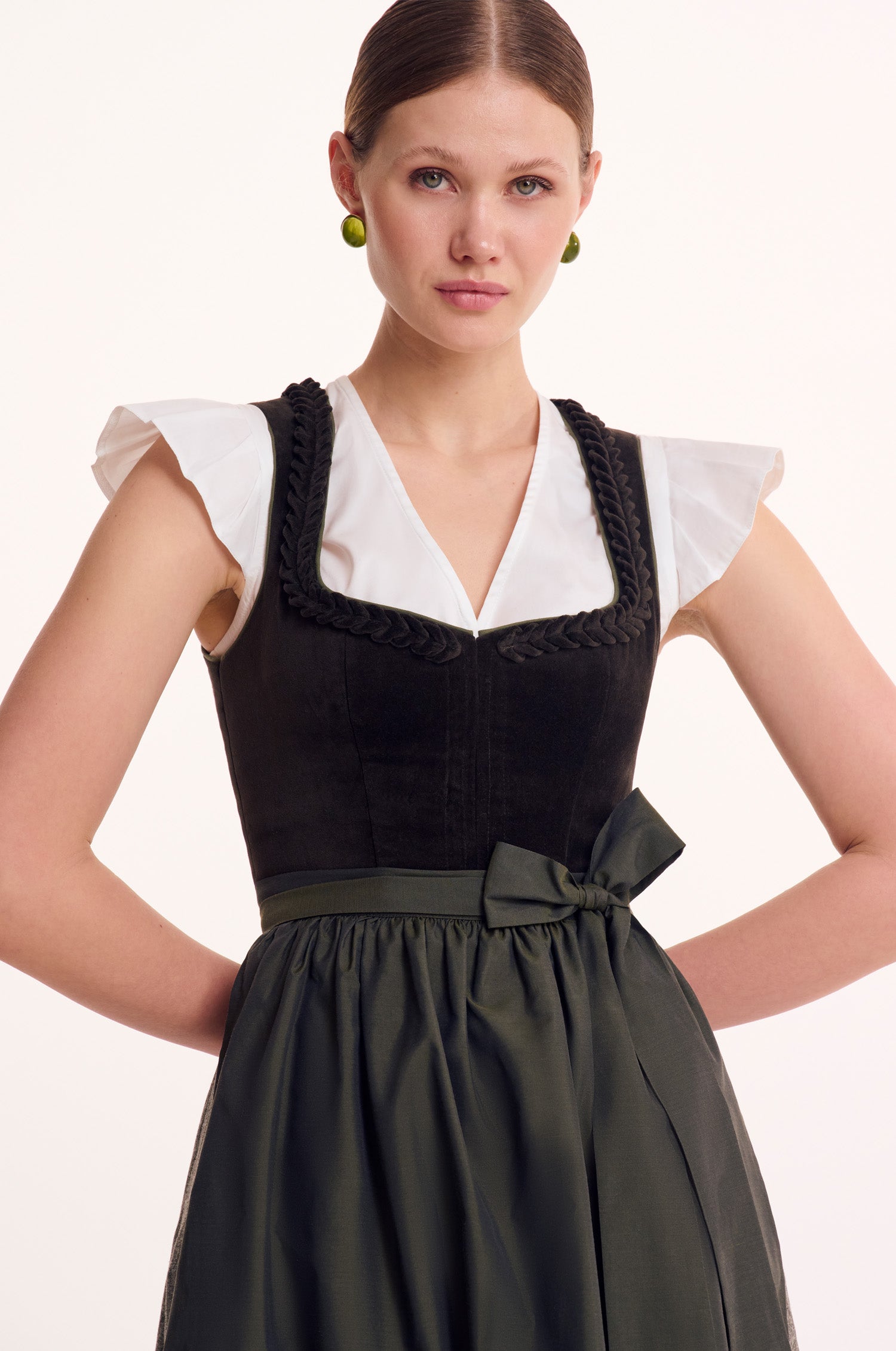 Dirndl Tara in Olive