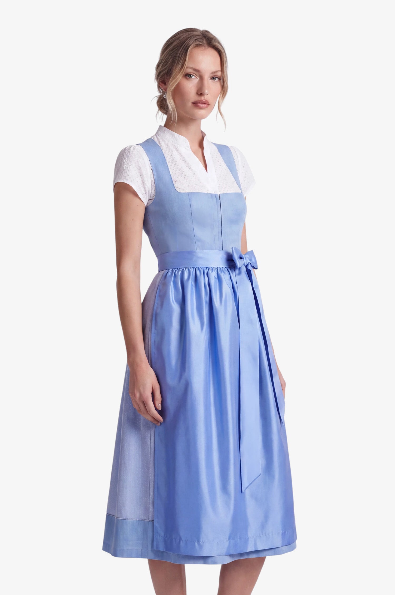 Dirndl Bavaria in Hellblau