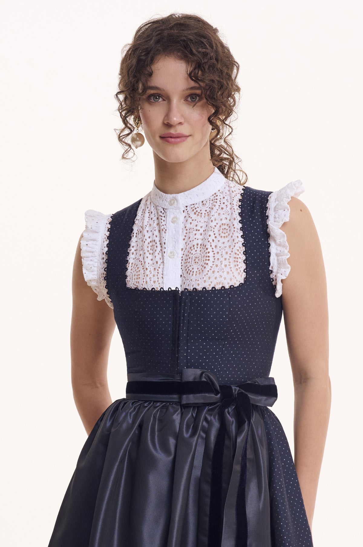 Dirndlbluse Emma in Weiß
