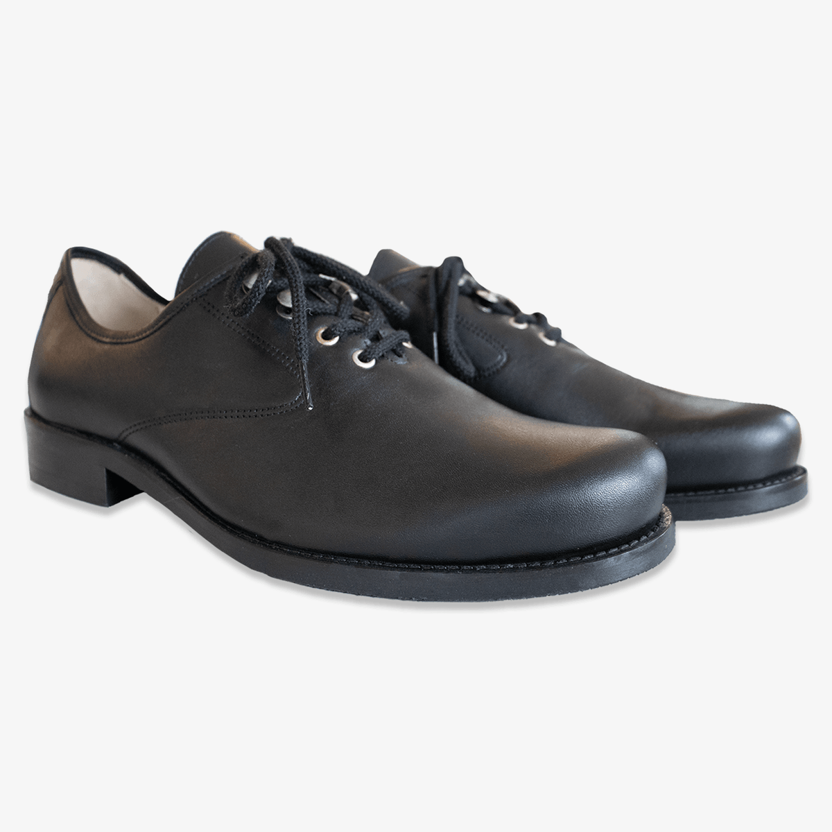 Schwarze Schuhcreme Schwarze Lederschuhe Pflegen Schuhe Pflegen