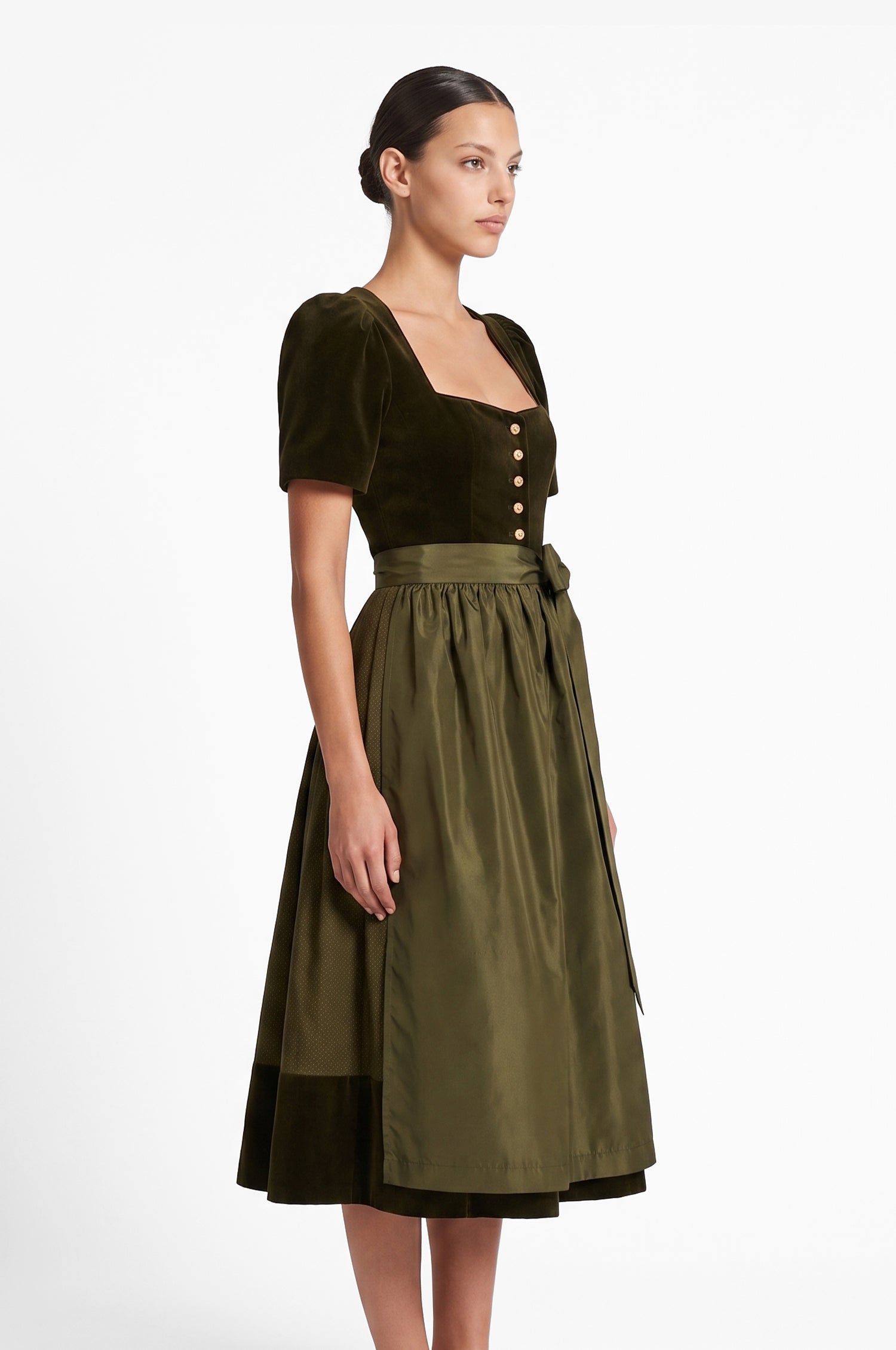Dirndl Minori in Olive