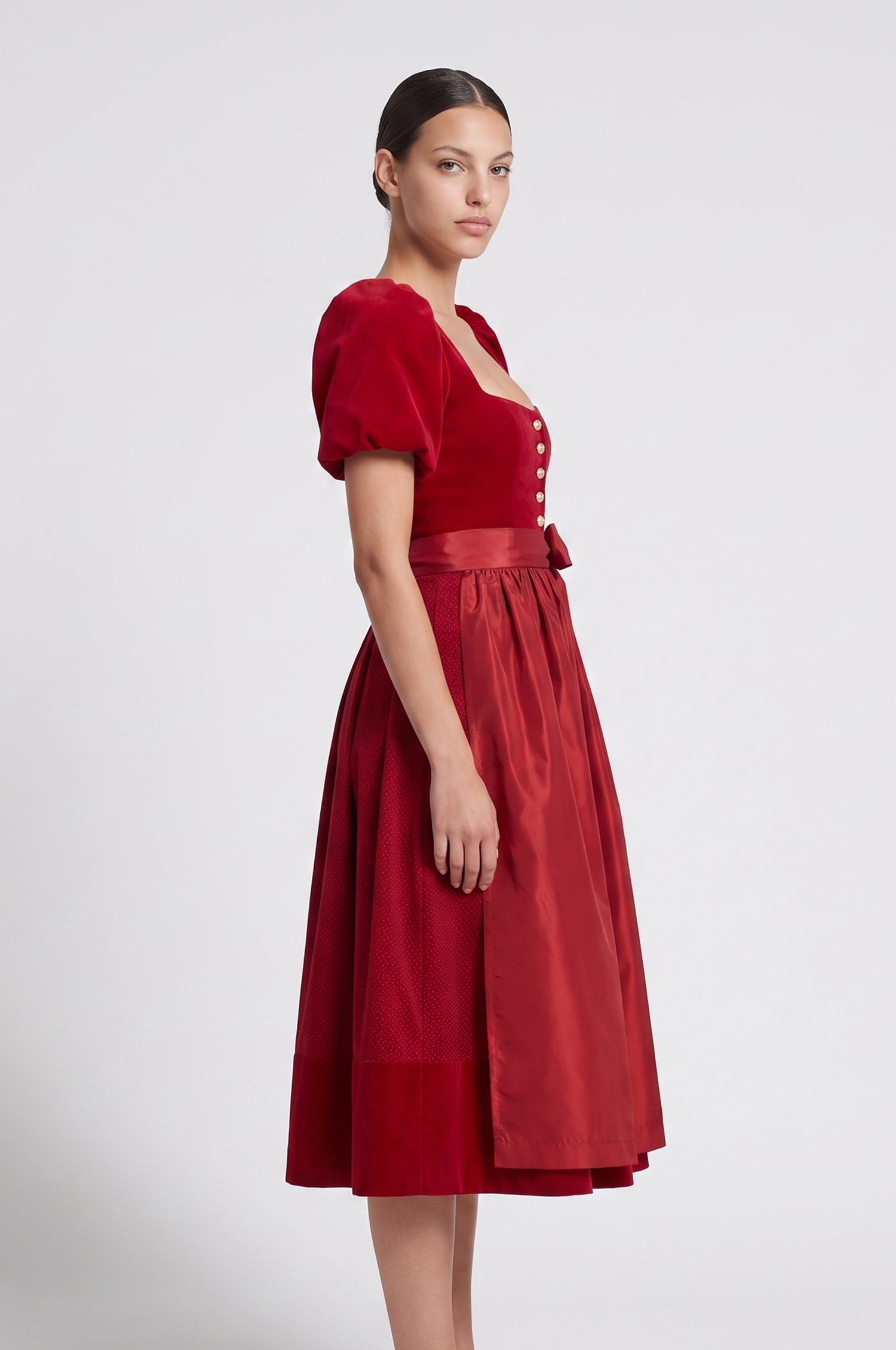 Dirndl Minori in Rot