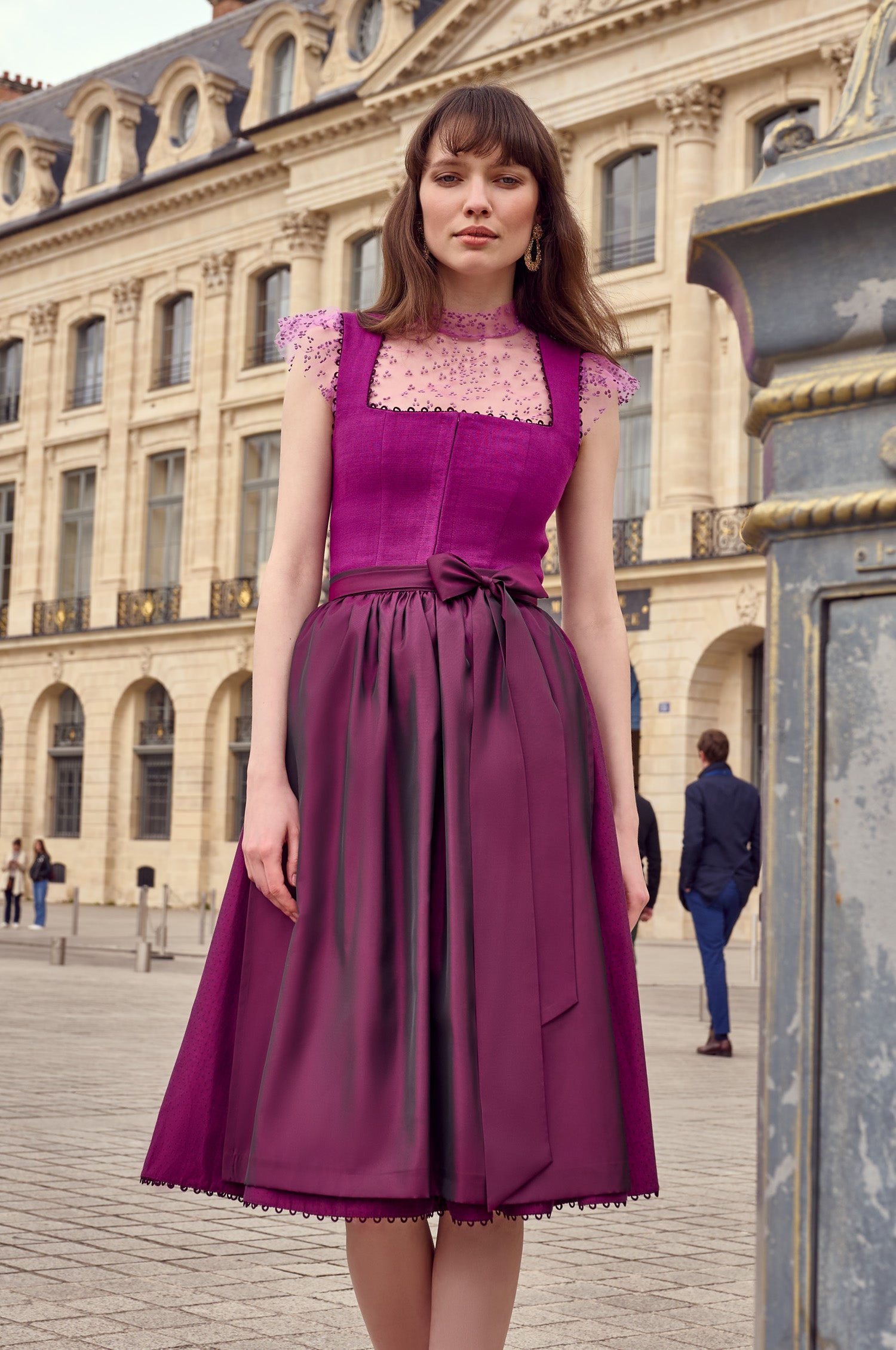 Kinga Mathe Dirndl München in Cassis