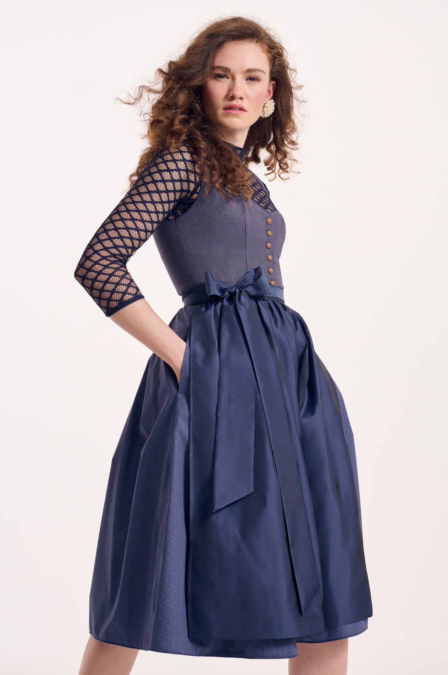 Dirndl Nora in Blau