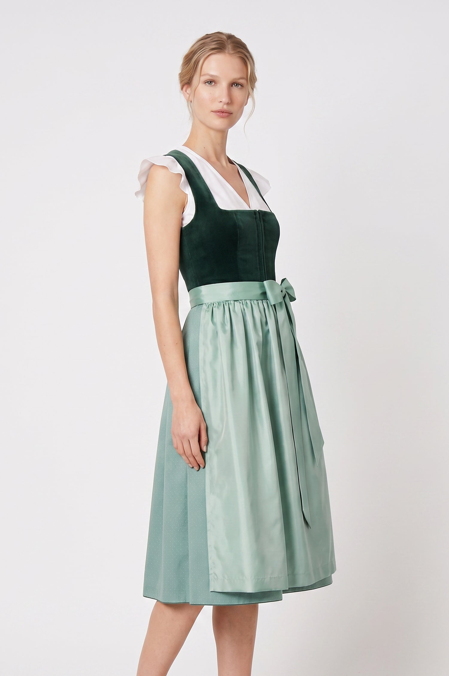 Dirndl Paulina in Pinie