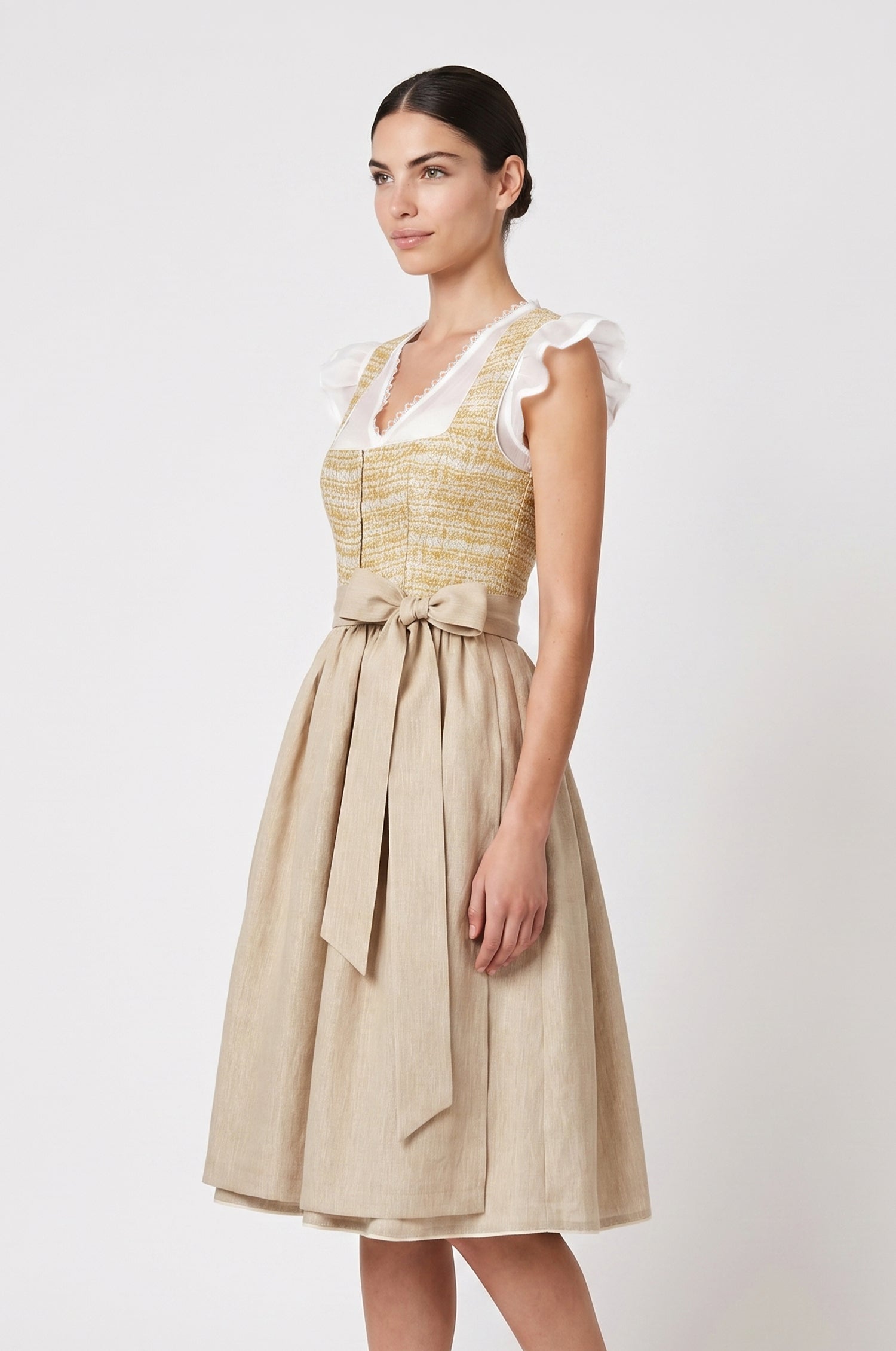 Dirndl Saranda in Gelb