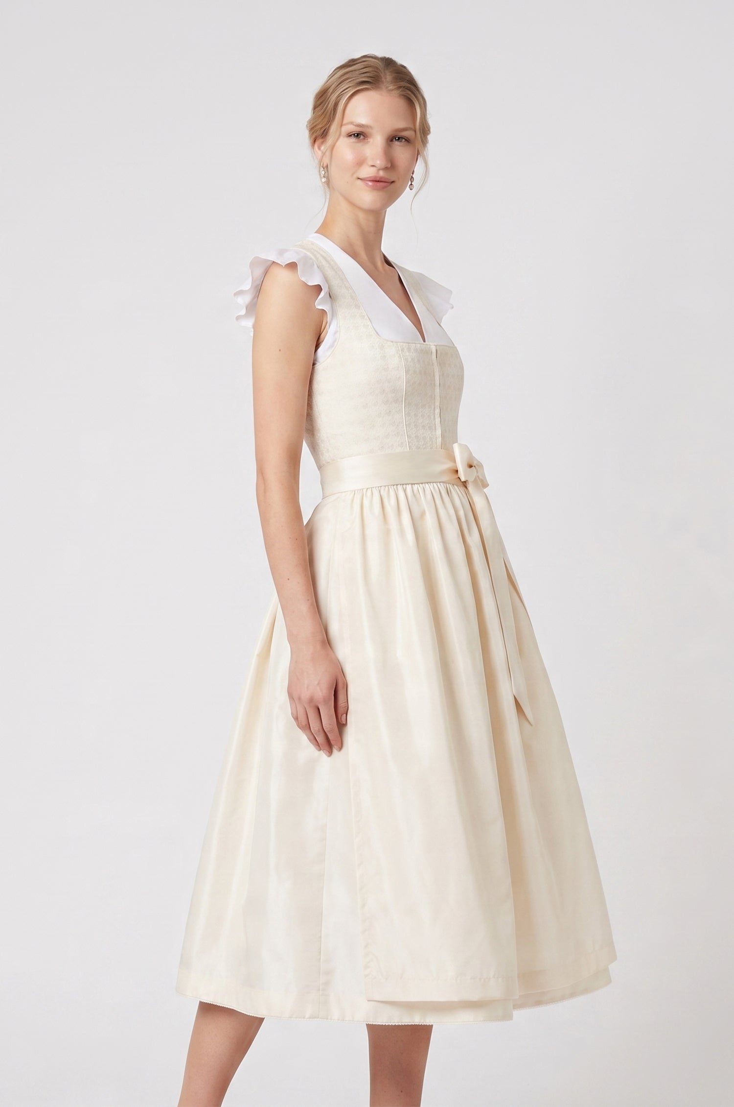 Dirndl Sophia in Ivory