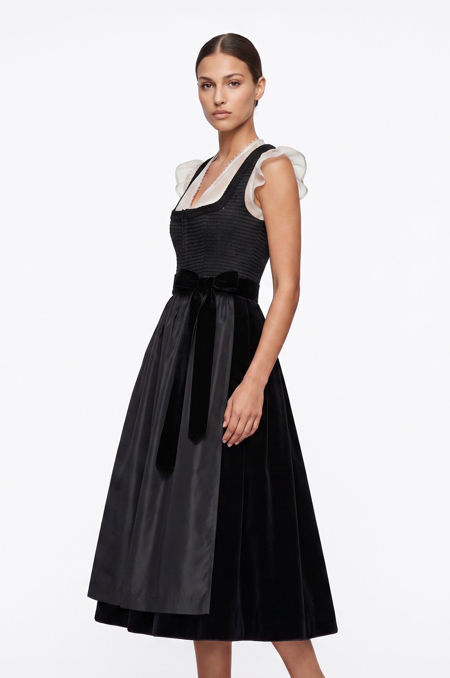 Dirndl Sorrento in Schwarz