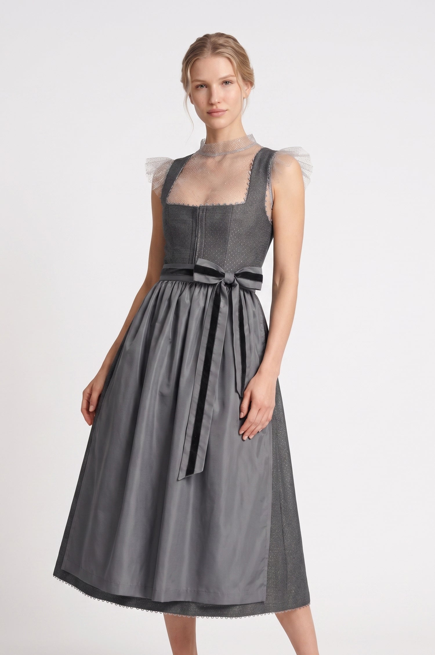 Dirndl Tirana in Grau