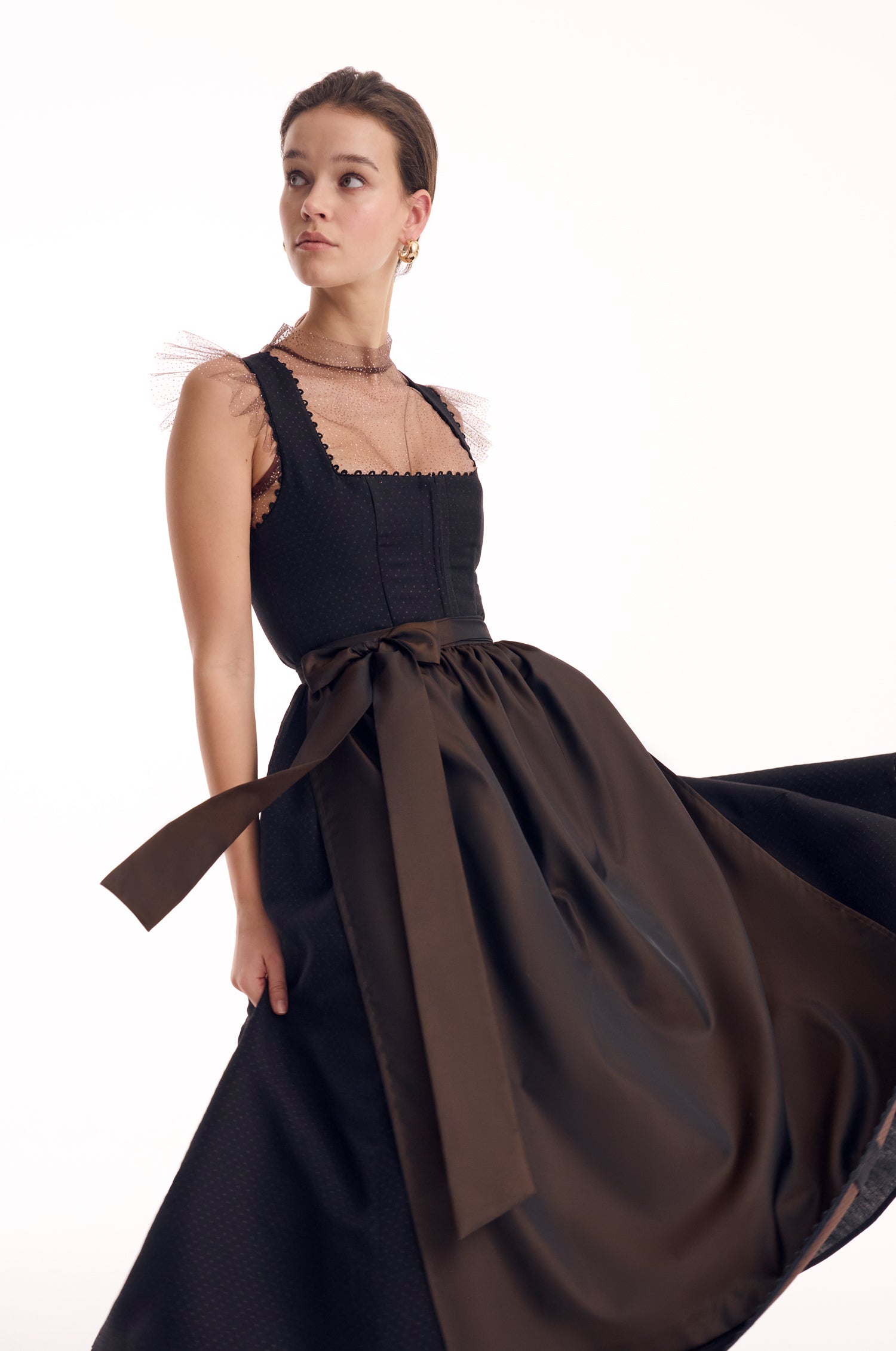 Dirndl Tirana in Schwarz