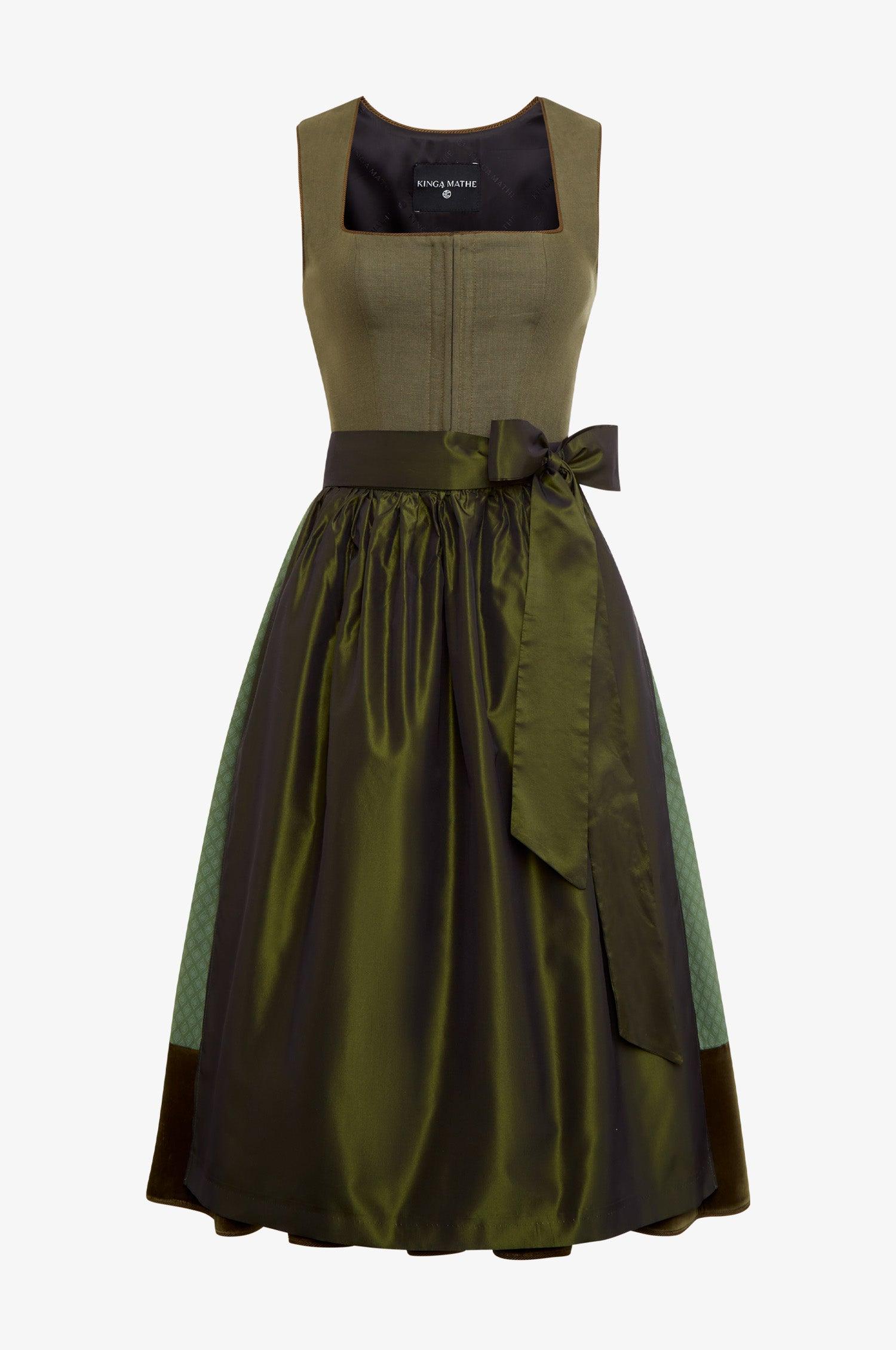 Kinga Mathe Jubiläumsdirndl in Olive