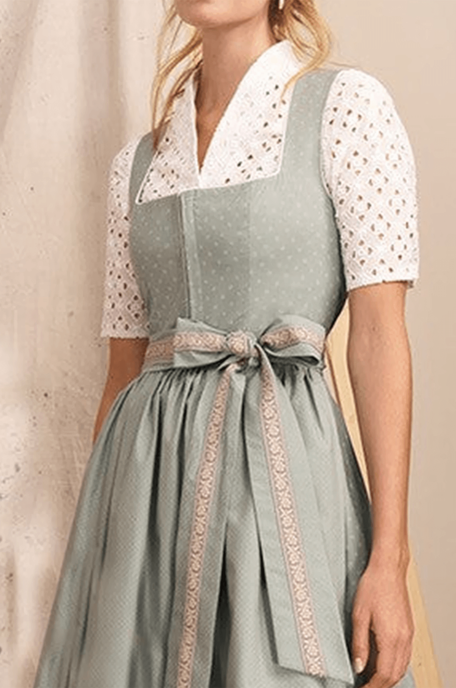 Dirndl Portofino in Mint